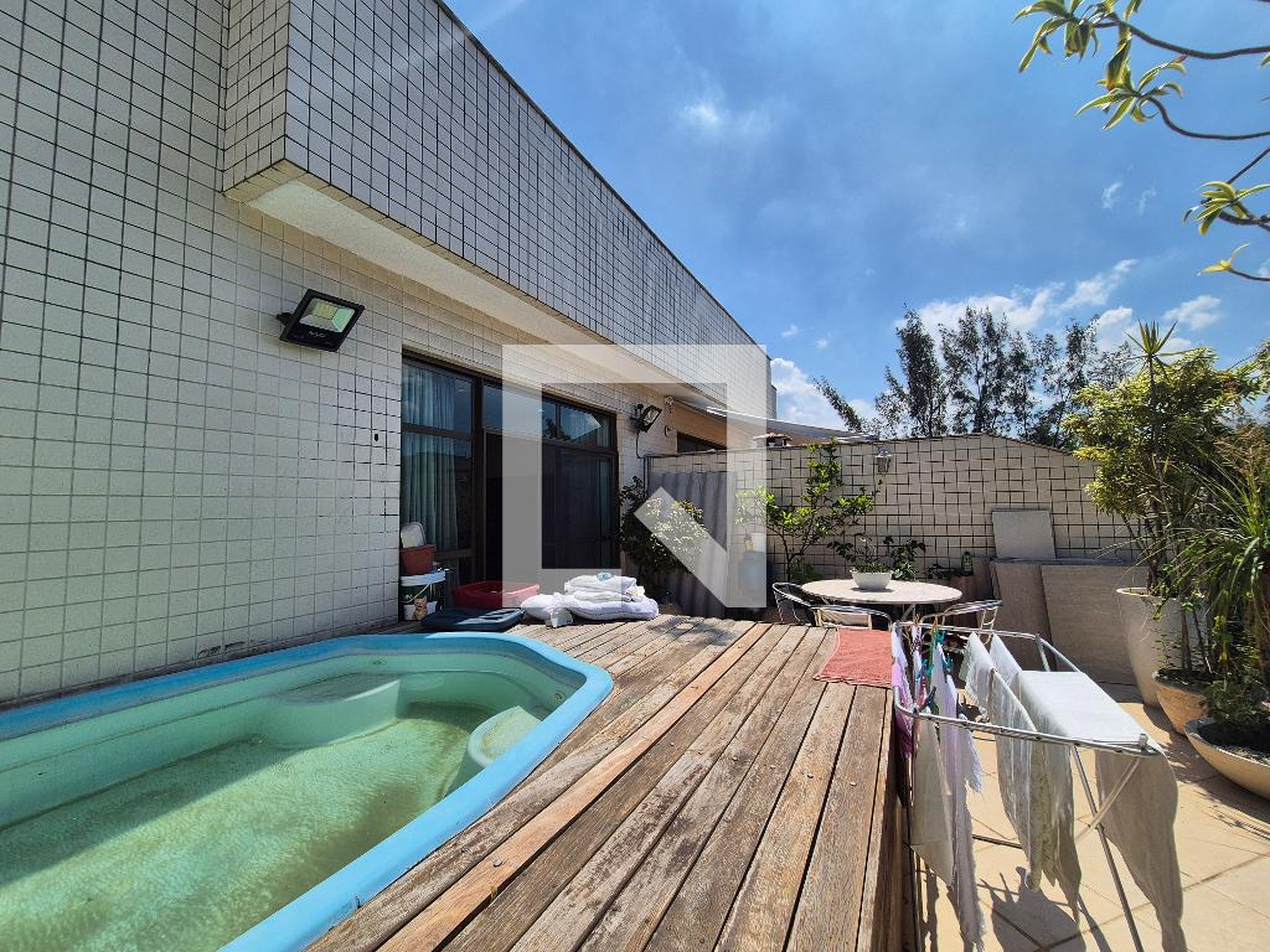 Área externa - Edifício Athenas