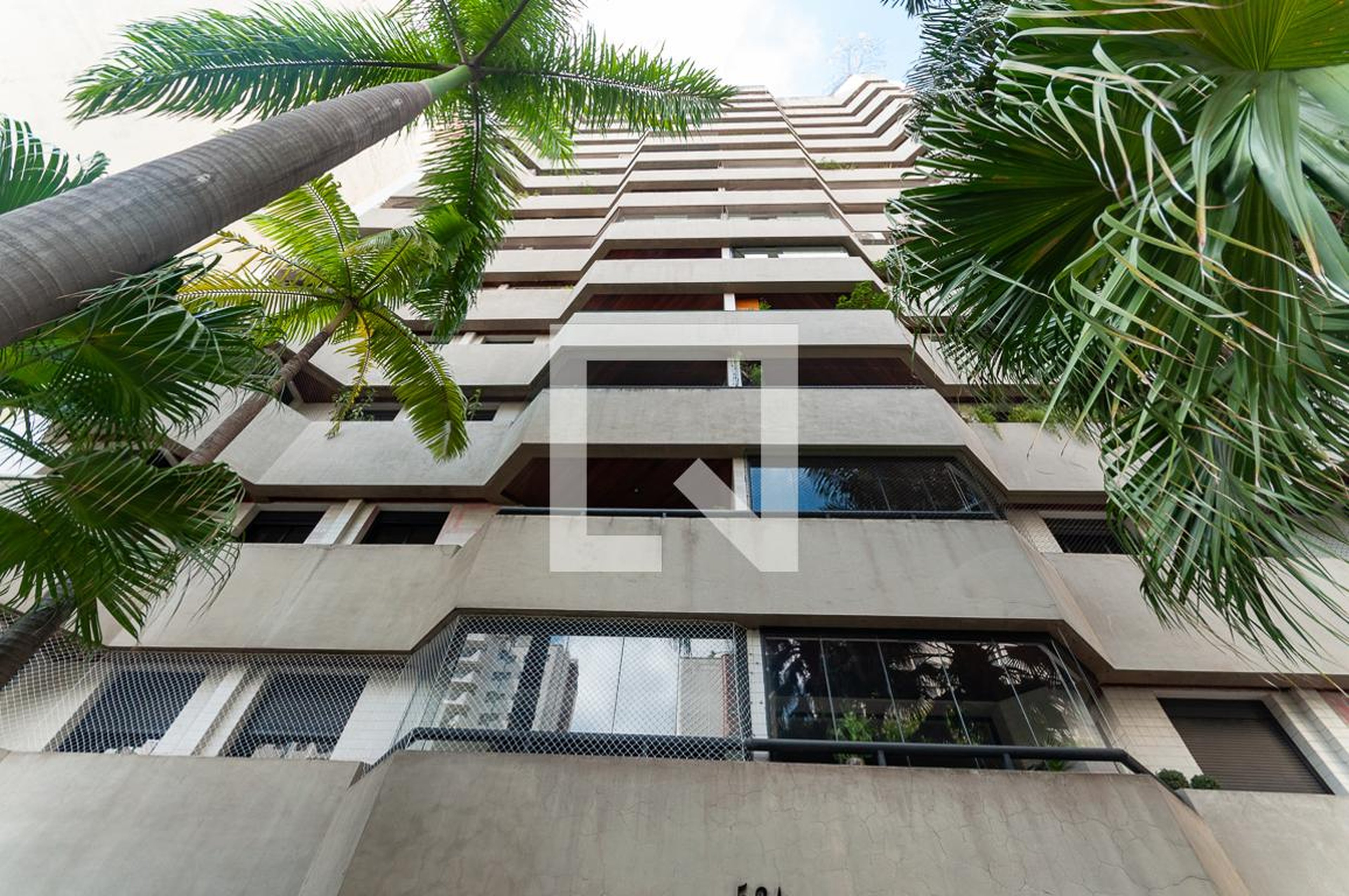 Fachada Condomínio Palazzo Pitti