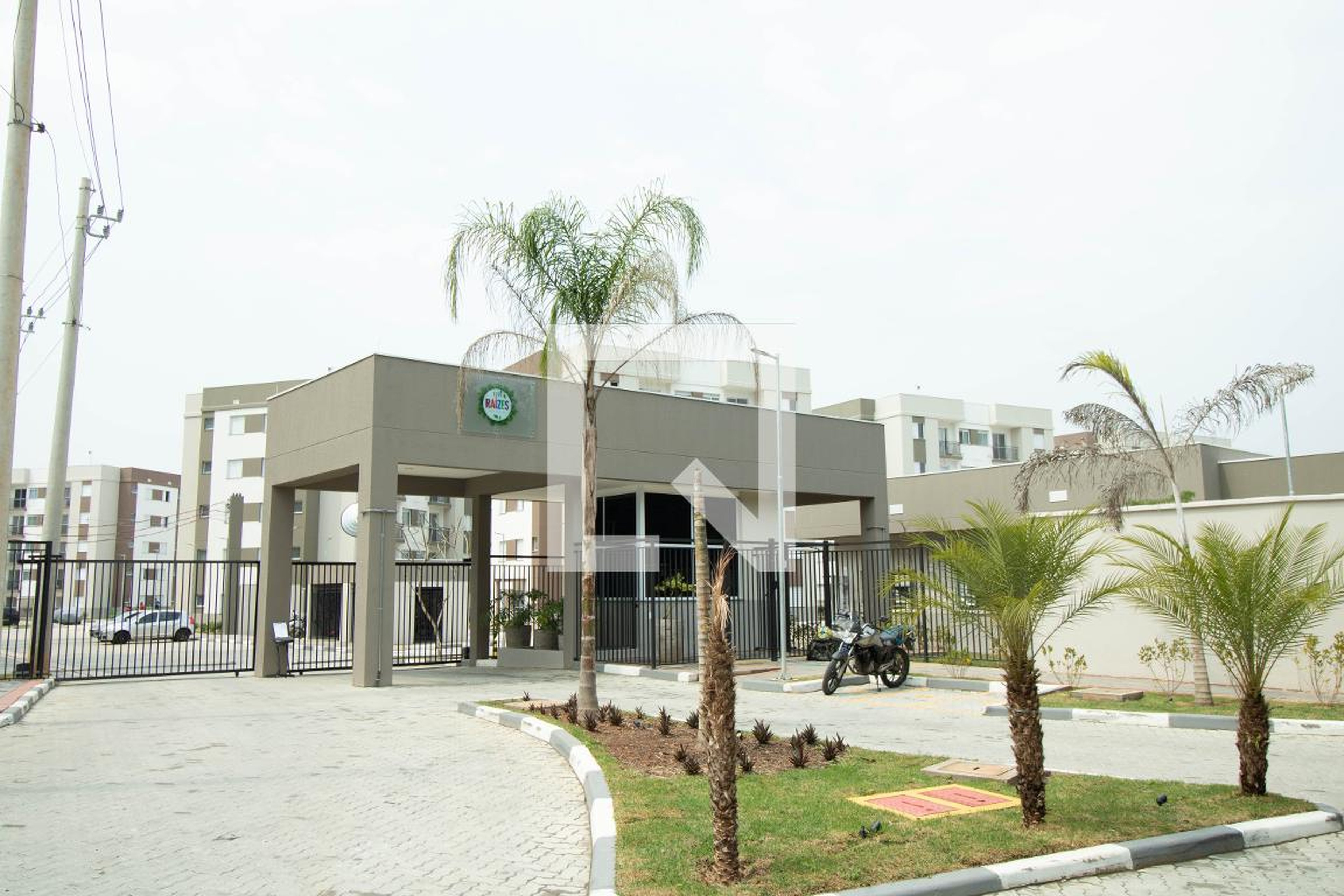 Fachada do condomínio Condomínio RAIZES ECO CLUBE