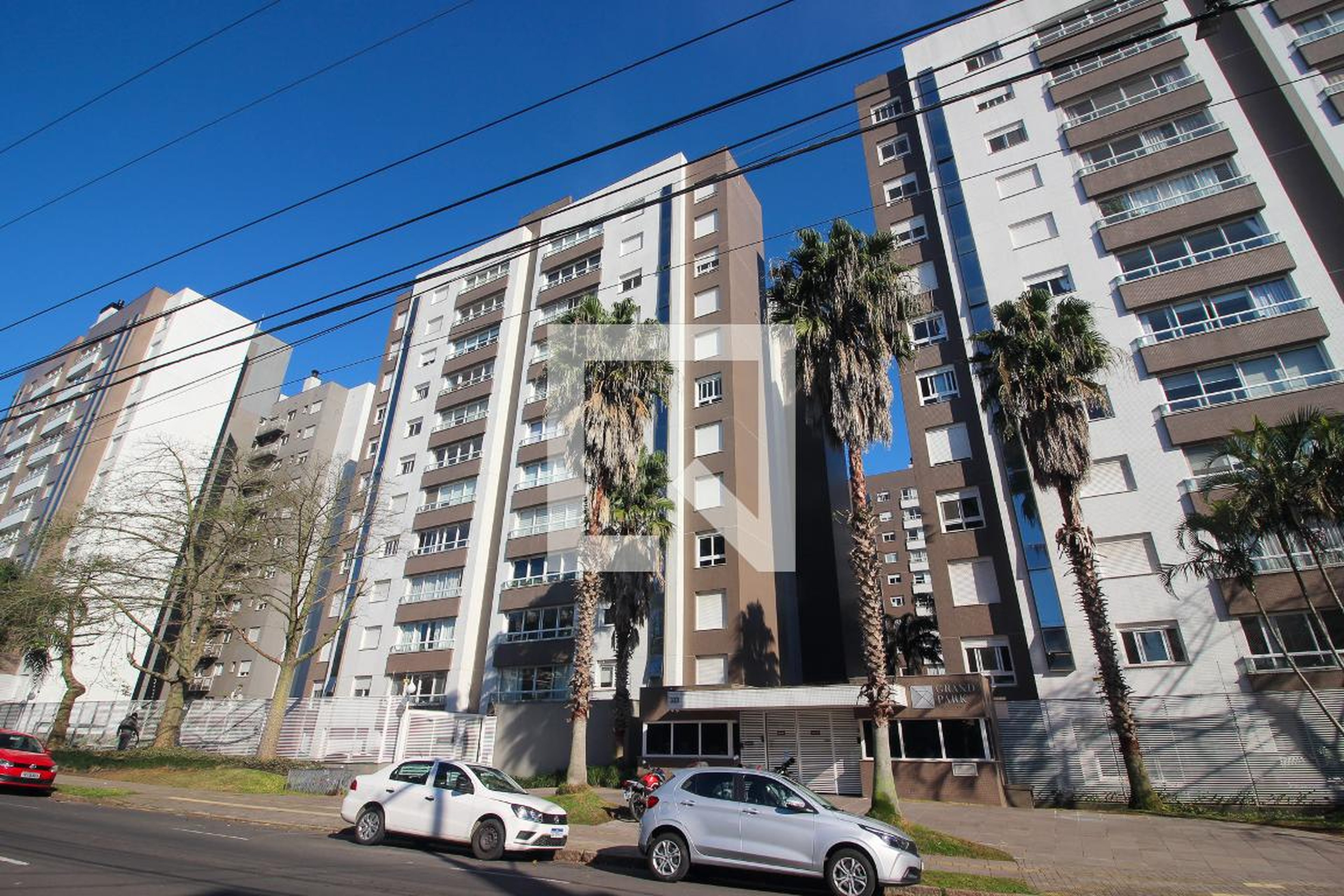Fachada do condomínio Condomínio Grand Park Eucaliptos