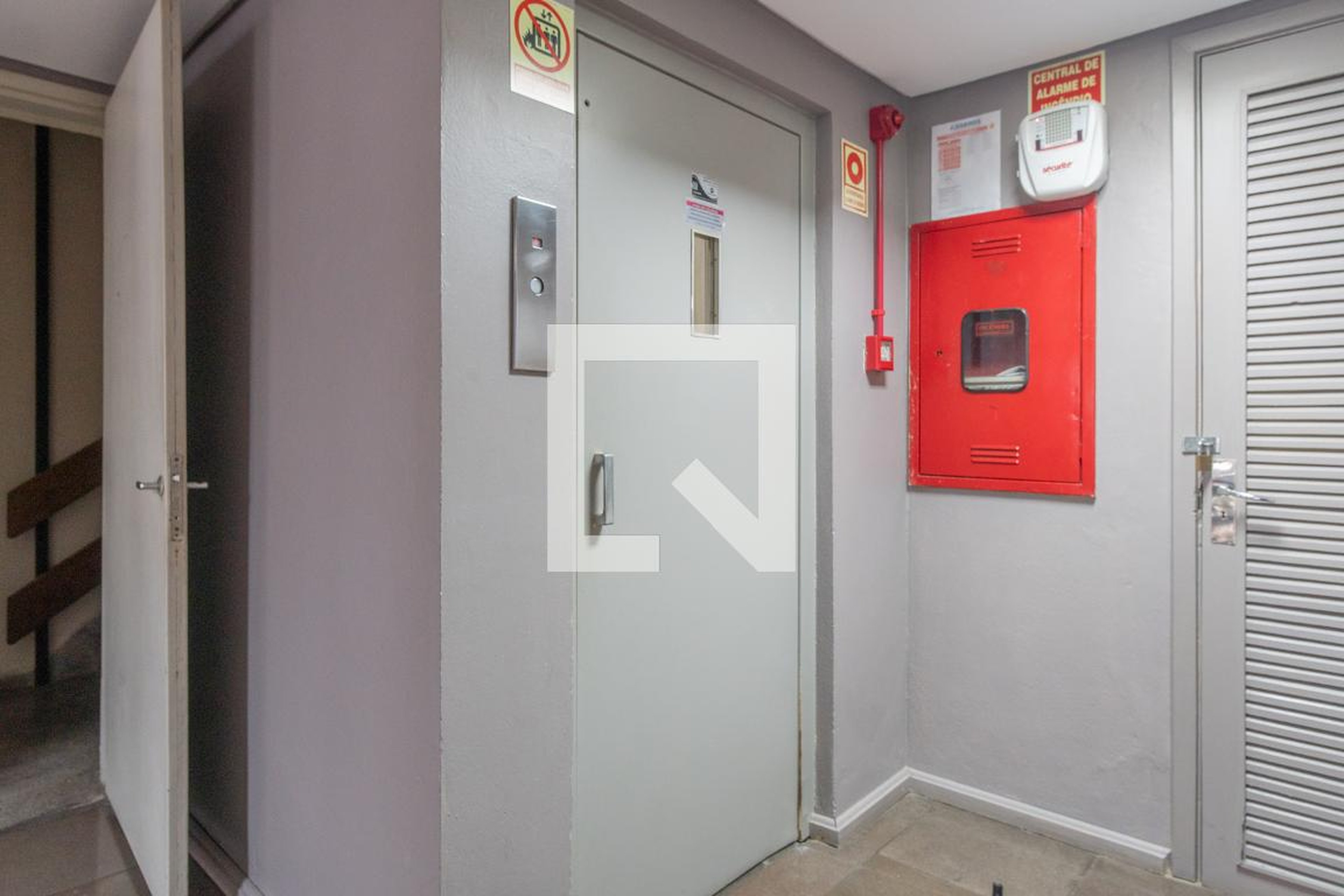 Elevador - Edifício Michigan