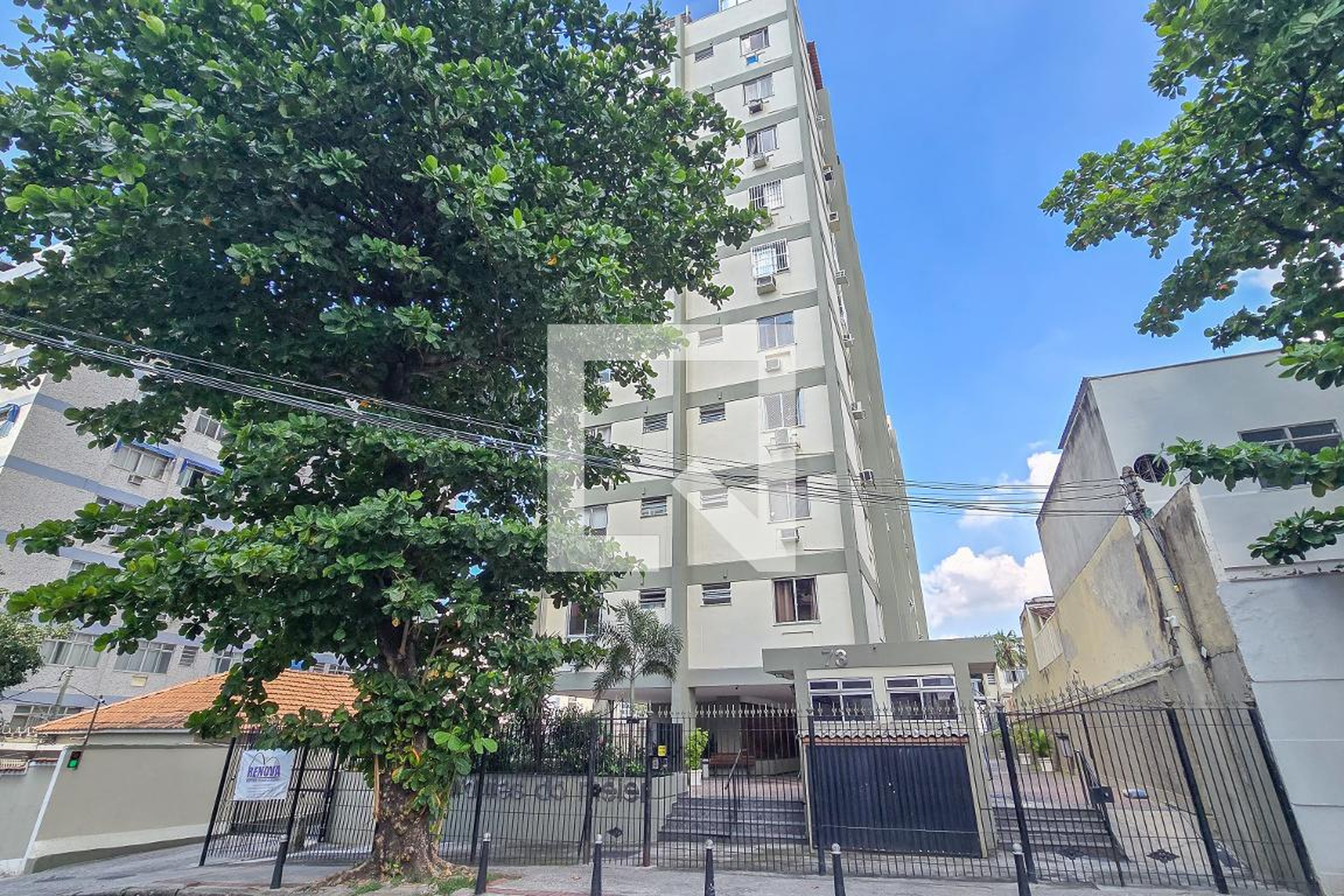 Fachada do Prédio Condomínio Mirantes do Méier