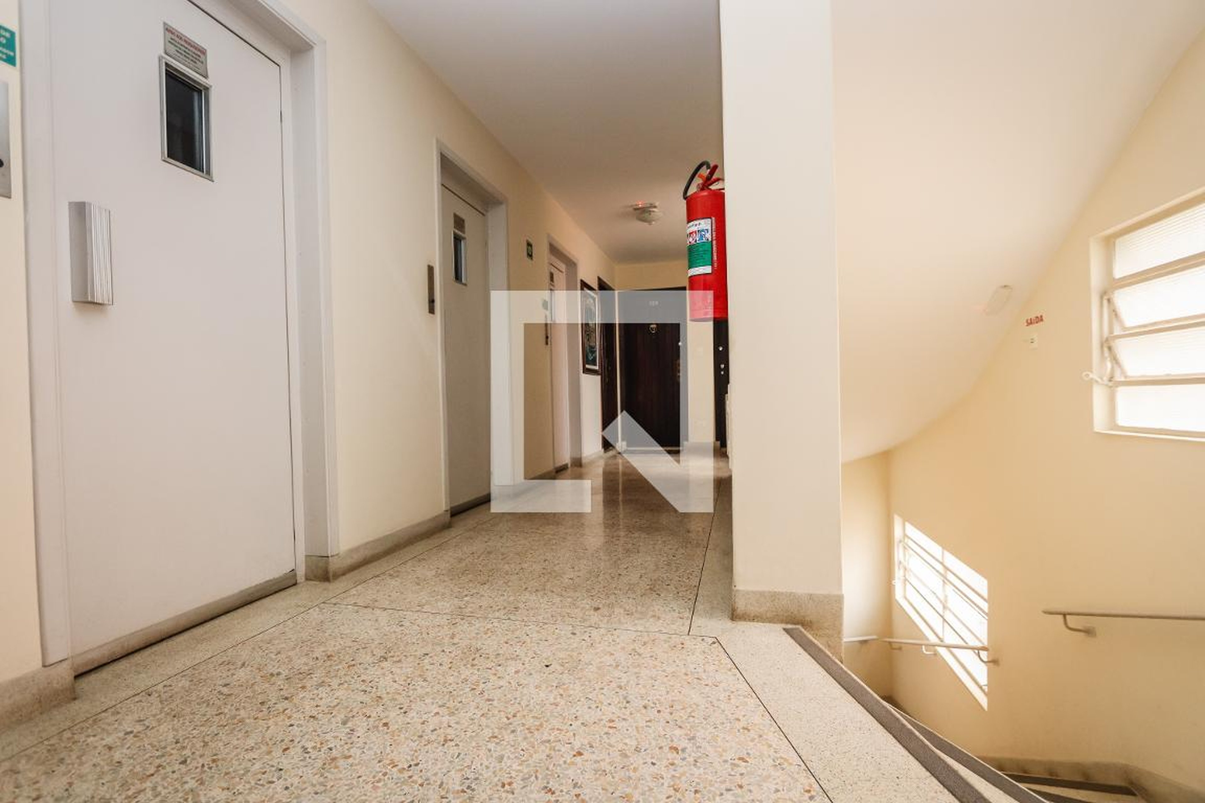 Hall Social - Angelina Maschiett