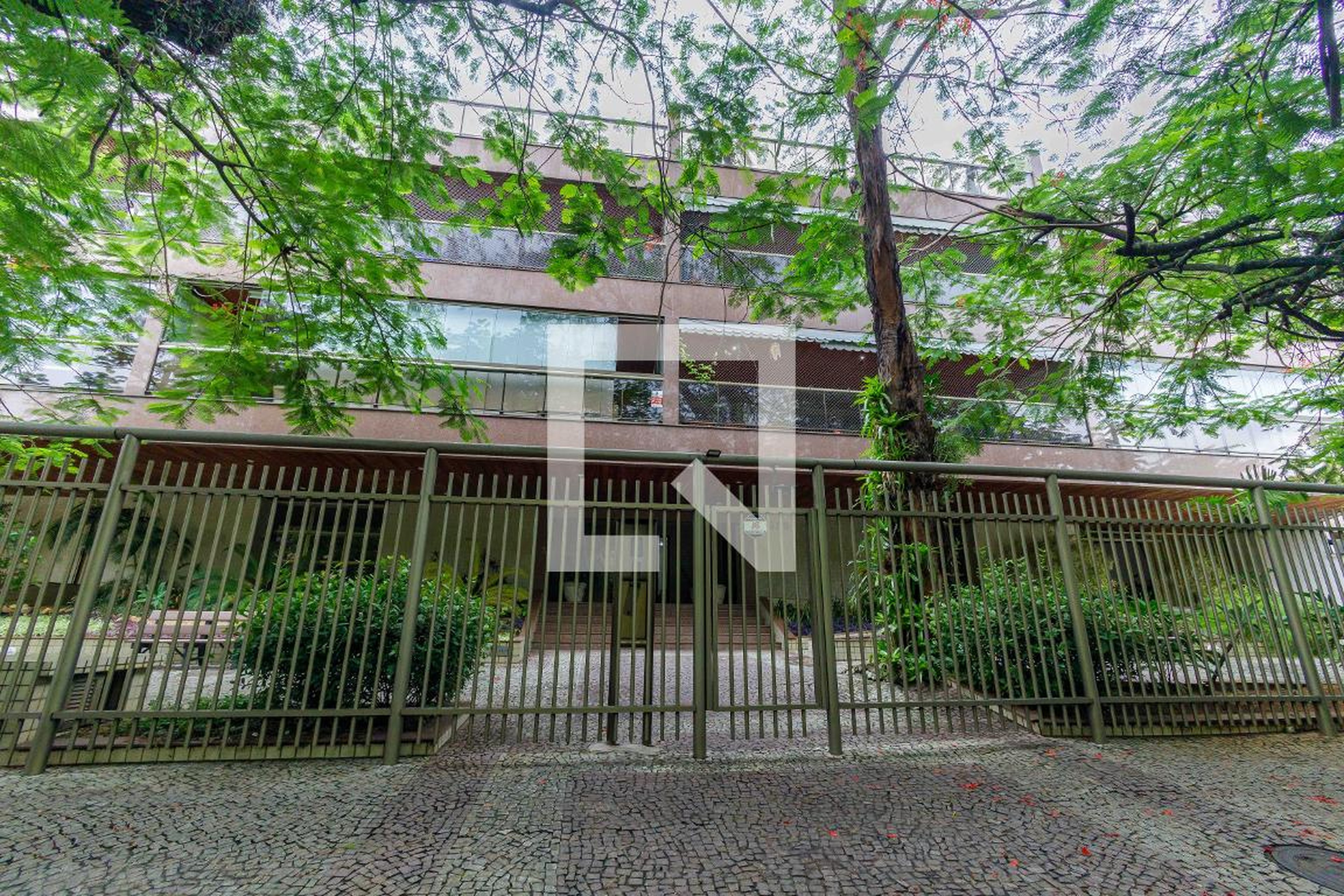 Fachada Condomínio Arixixá