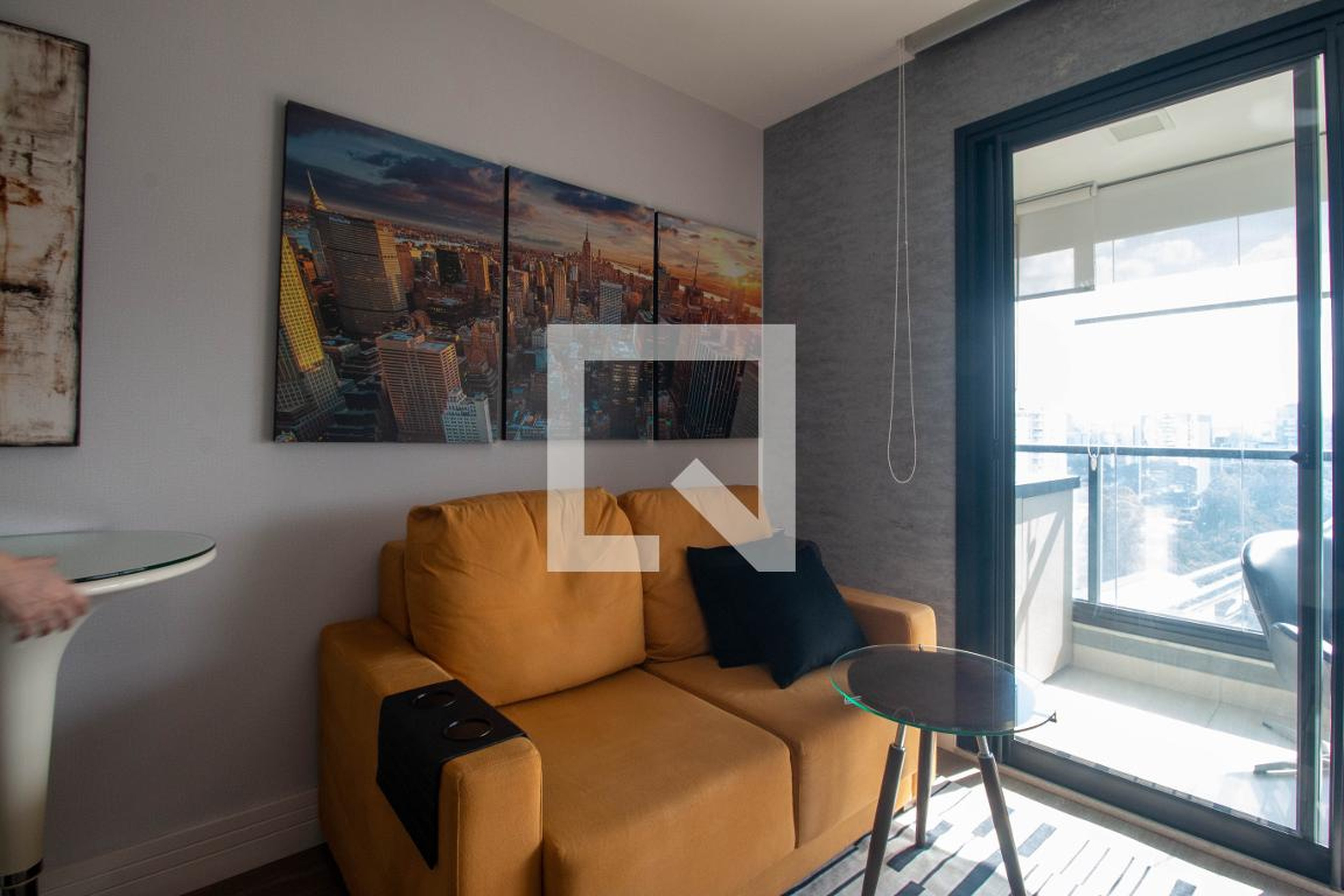 Área comum - Estação Gabriele | Or