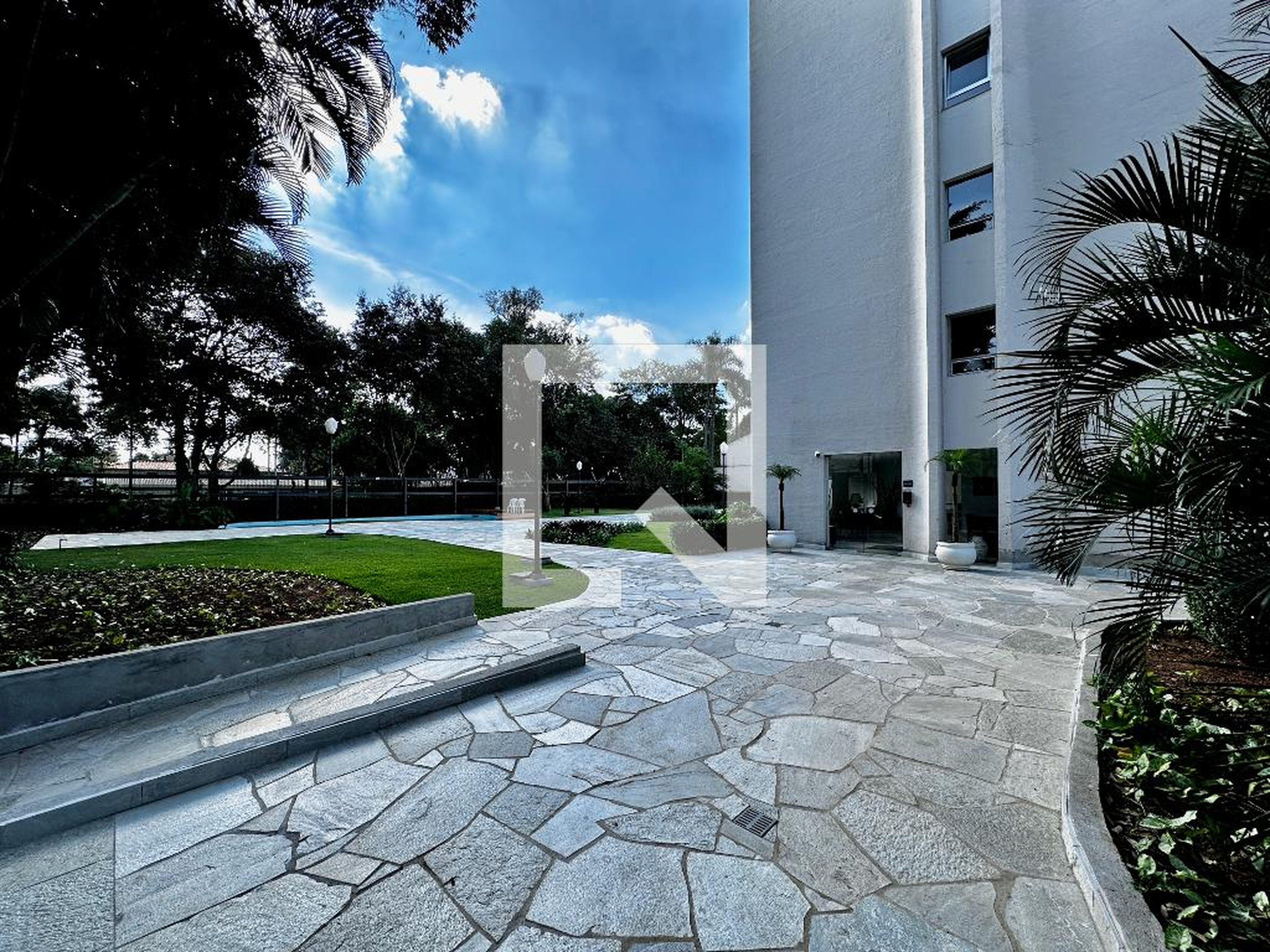 Entrada - Maison Pontchartrain