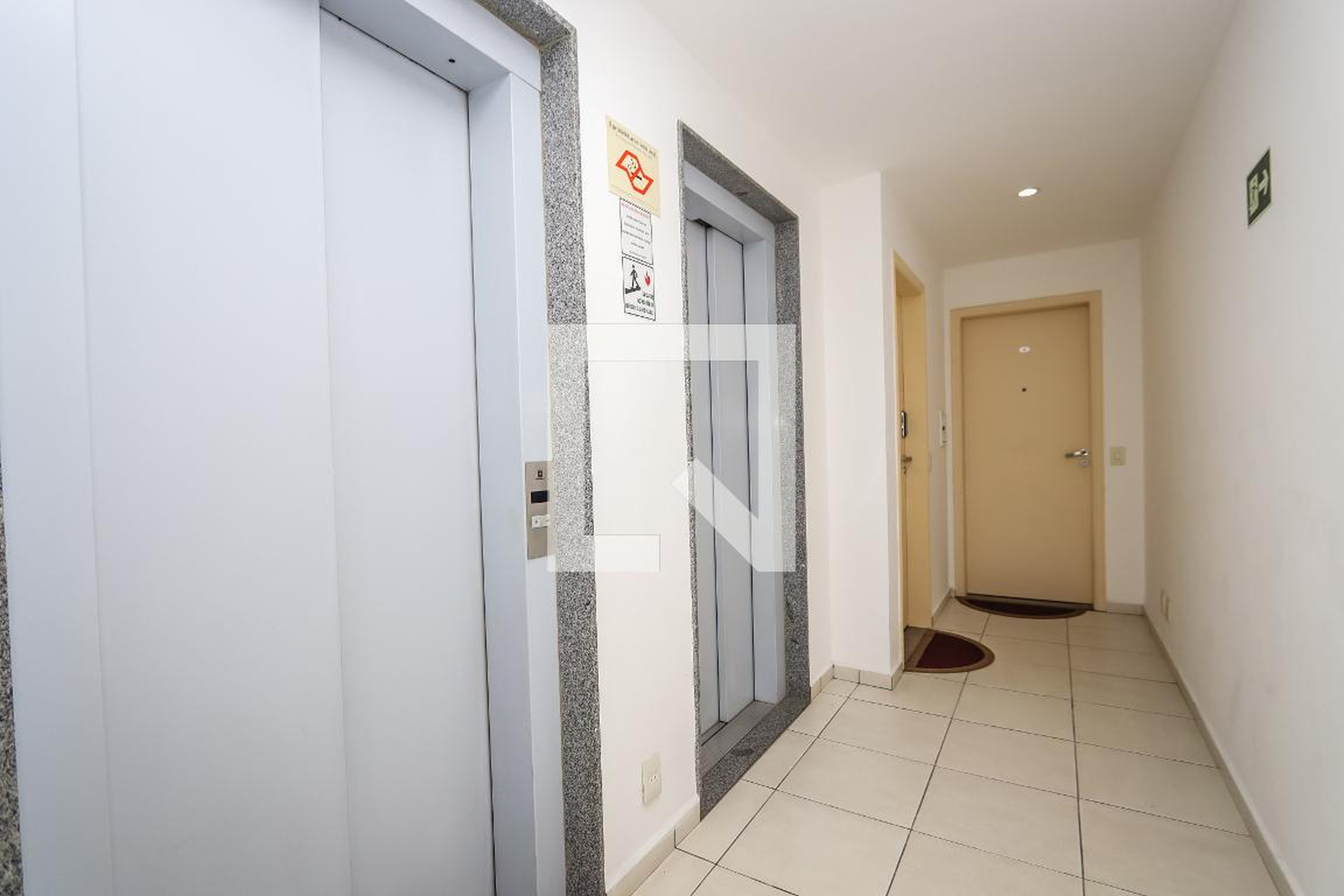 Hall Social - You First Studio Home