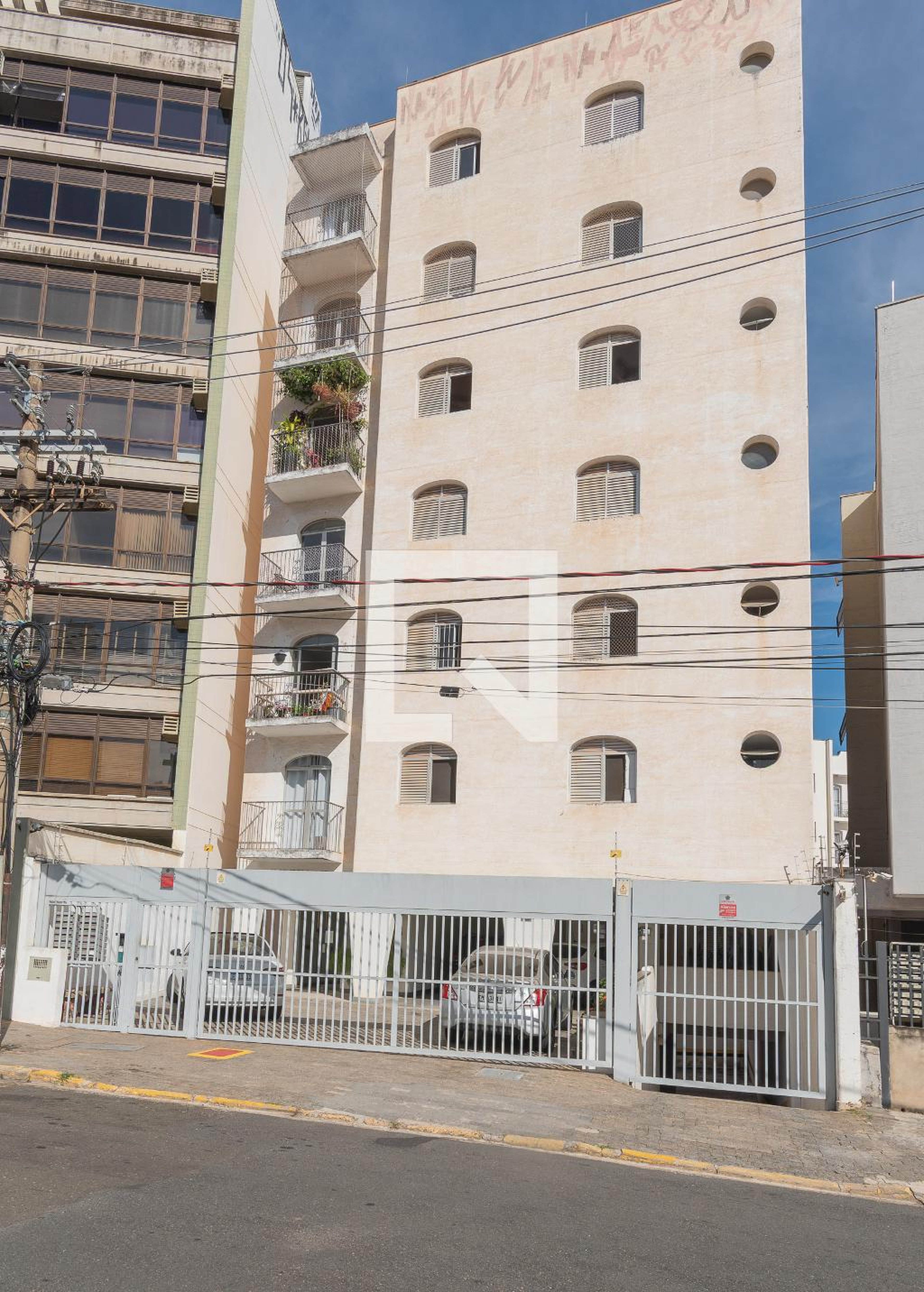 Fachada do Prédio Edifício Solar do Paraíso