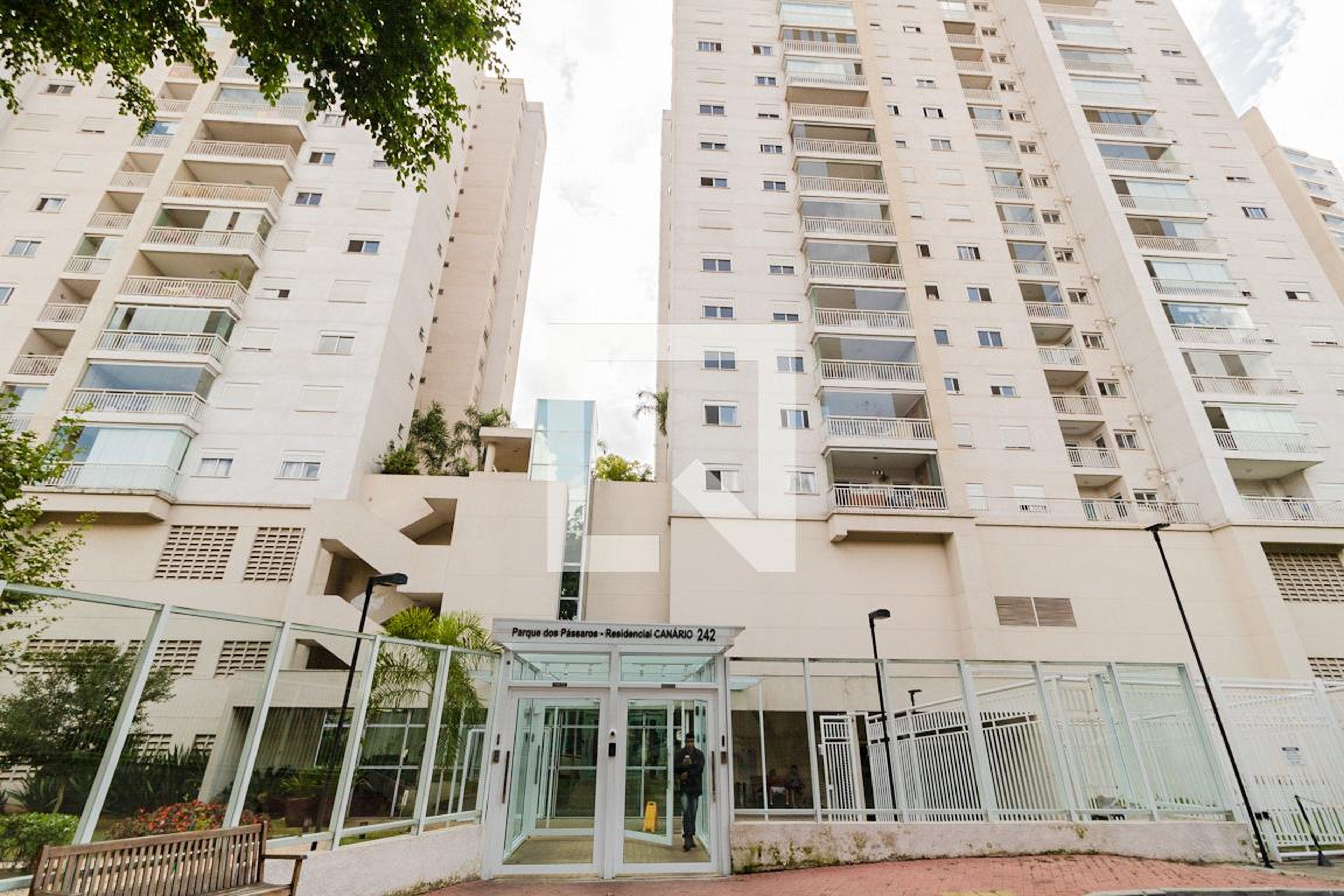 Fachada Condomínio Parque dos Pássaros Residencial Canário