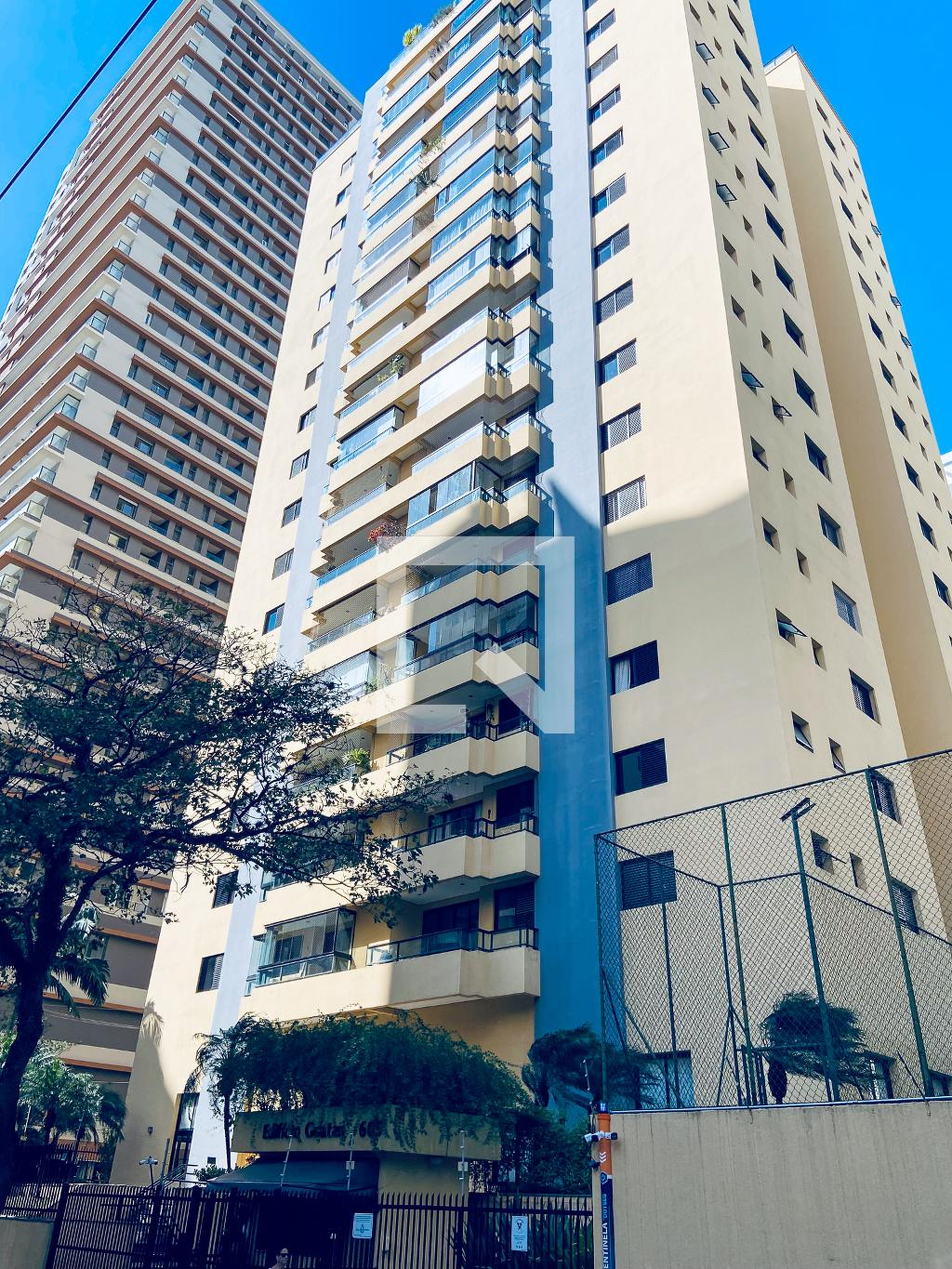 Fachada Edifício Guatan