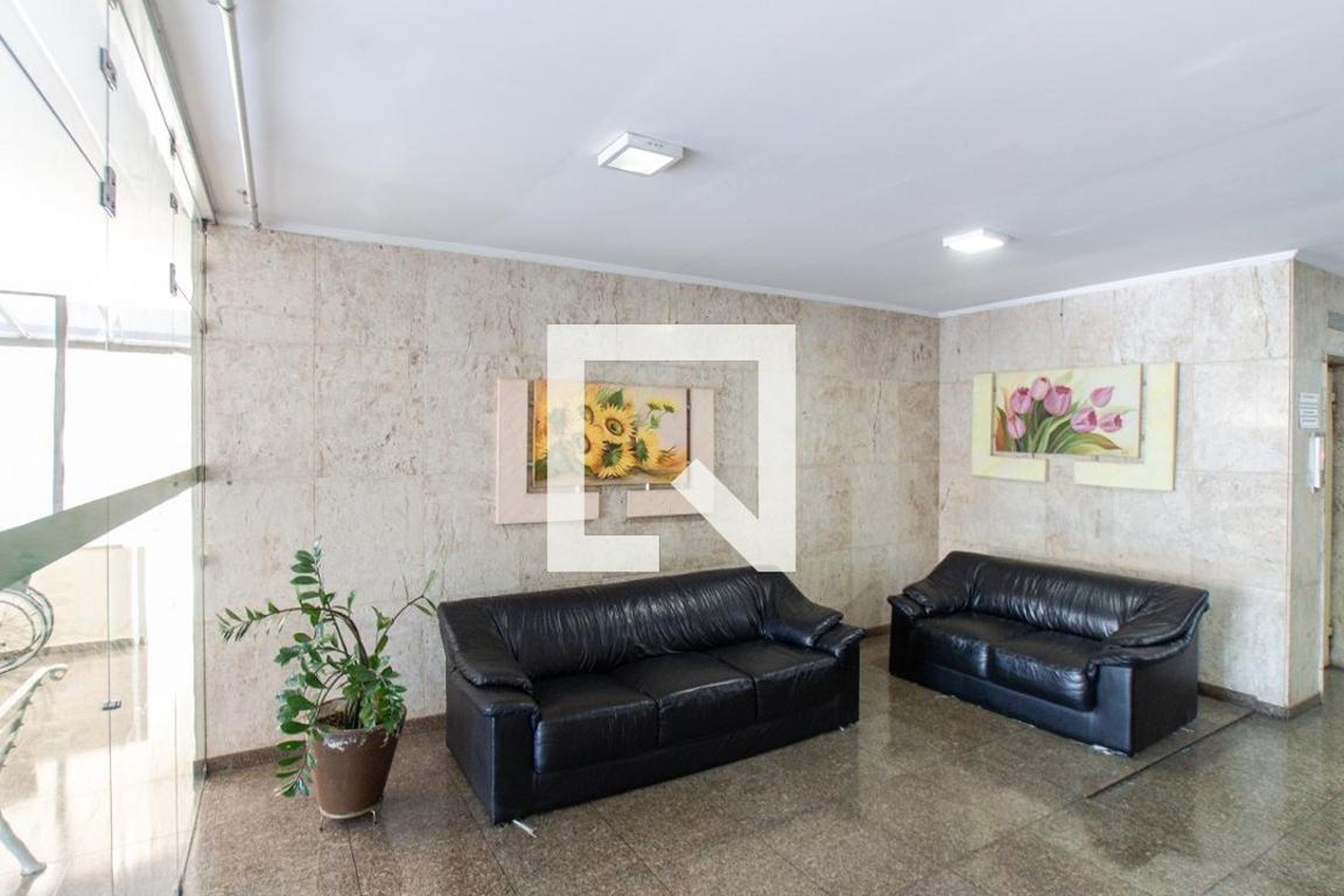 Hall - Edifício Monte Verdes