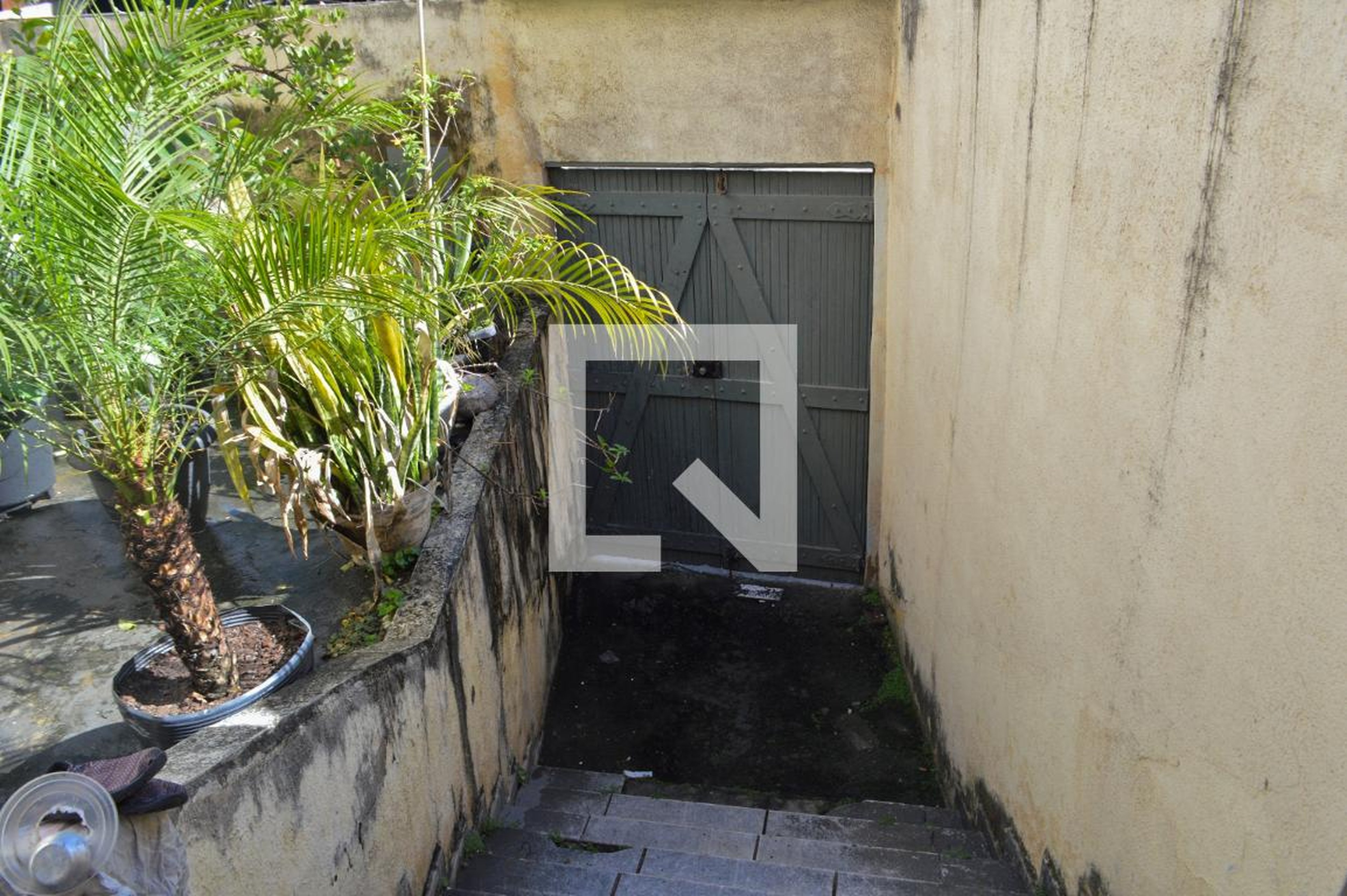 Entrada Condomínio em Estrada Campo da Areia, 1458