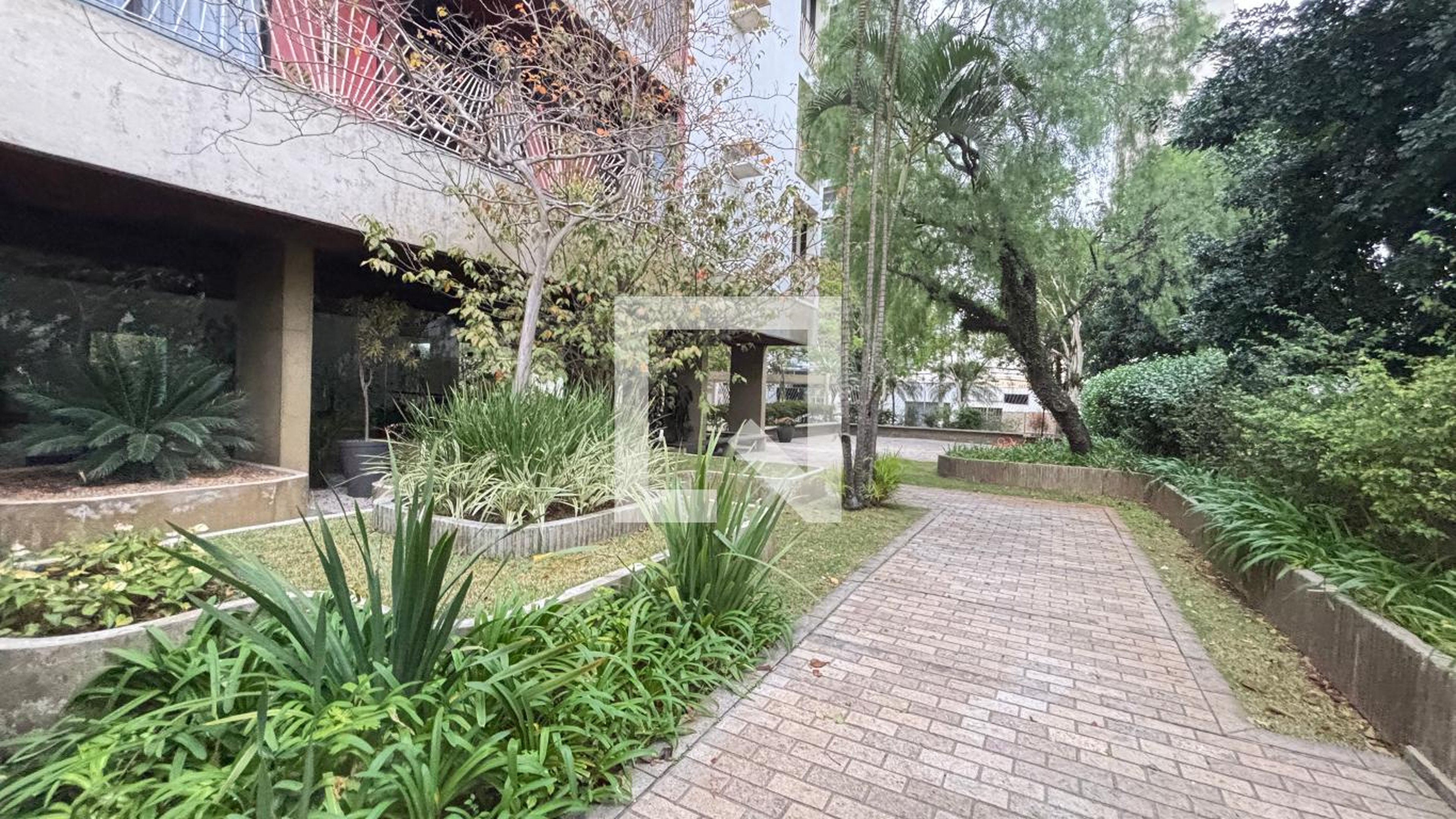 Área comum - Anturias