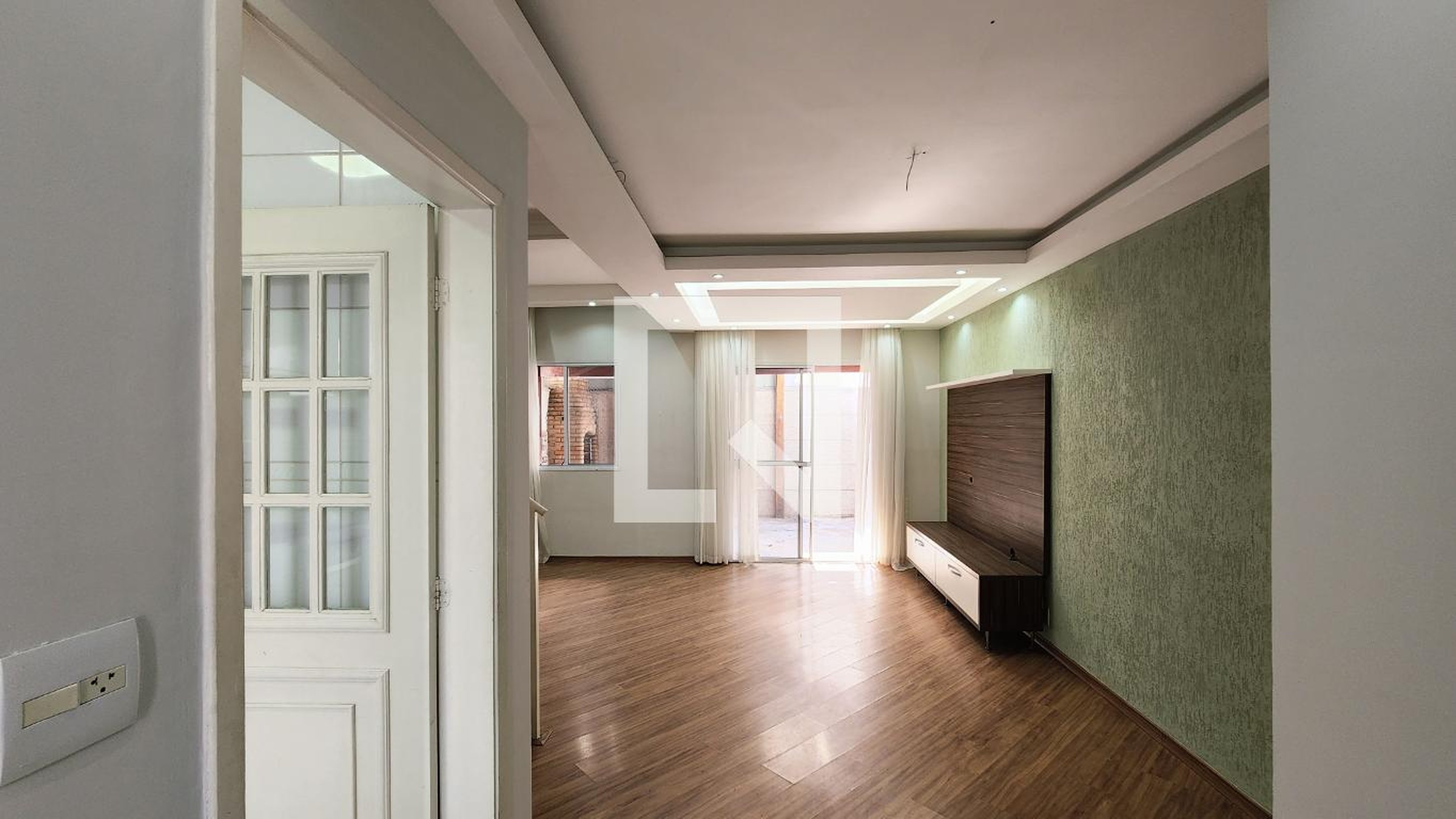 Hall de entrada Condomínio em Avenida Antônio Frederico Ozanan, 31