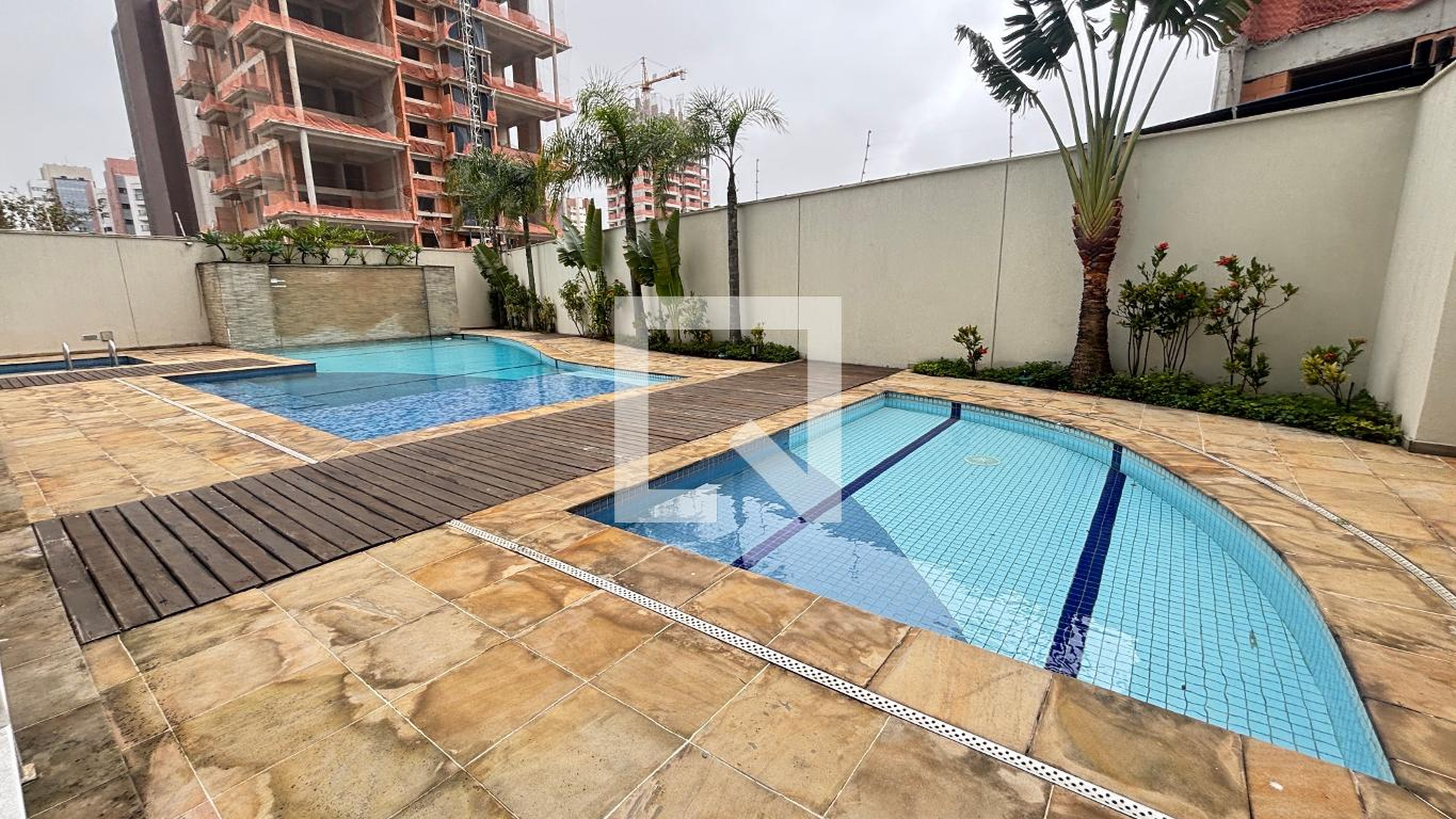 Piscina - El Shaday