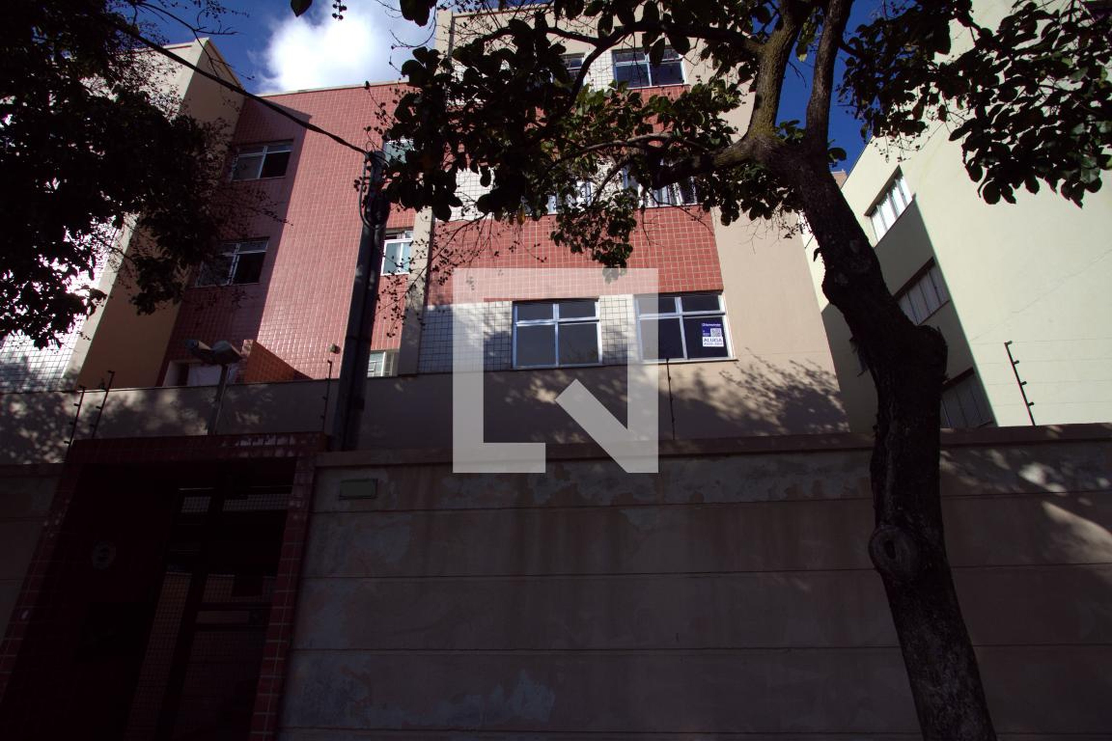 Fachada do Prédio Condomínio Nossa Sra Aparecida