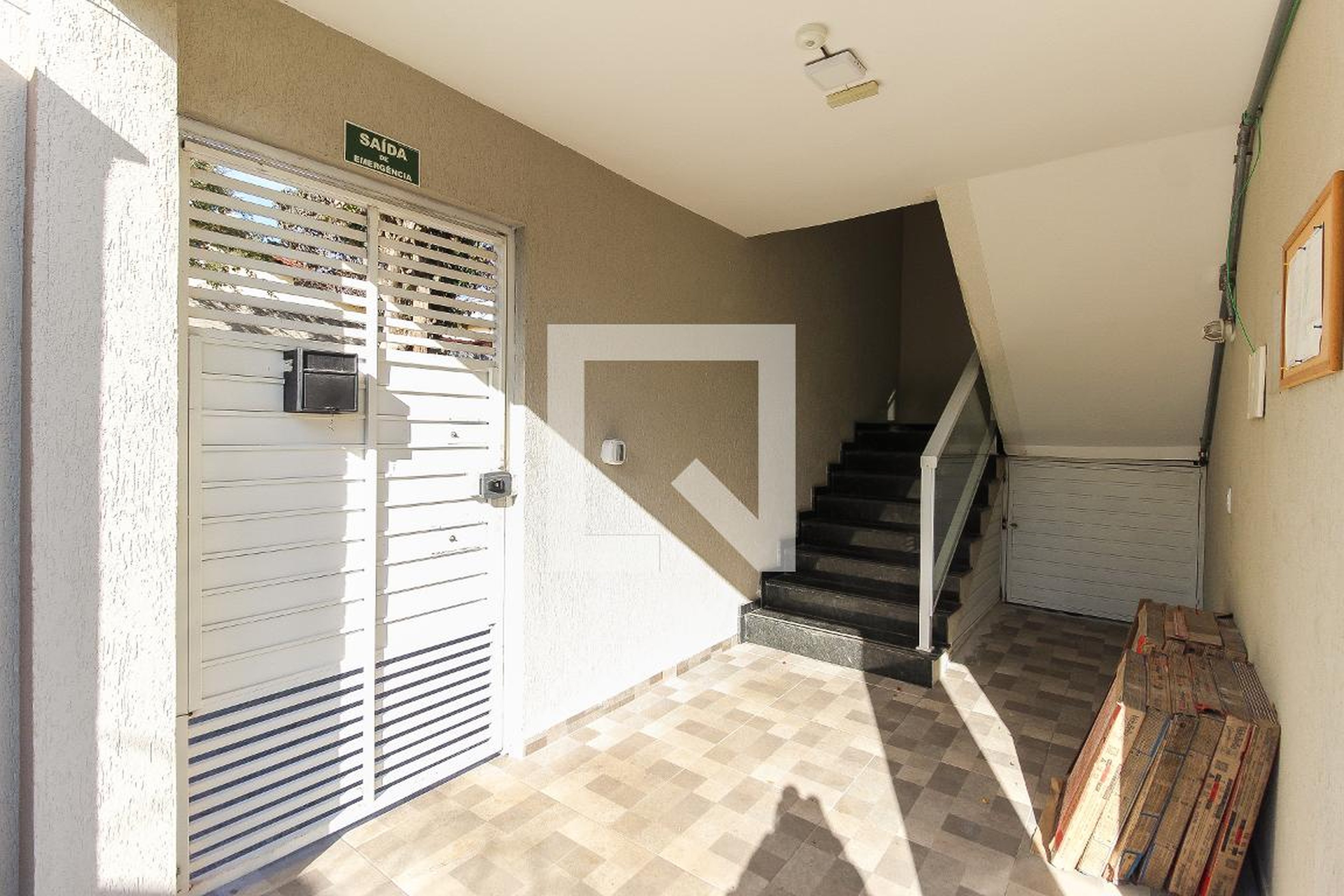 Entrada - East London