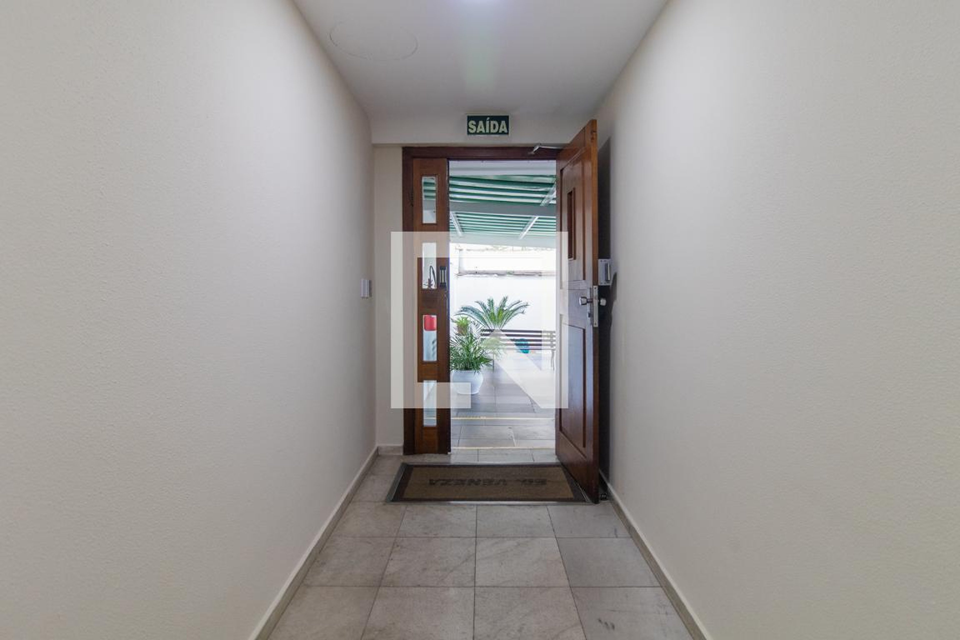 Hall de entrada - ED. VENEZA
