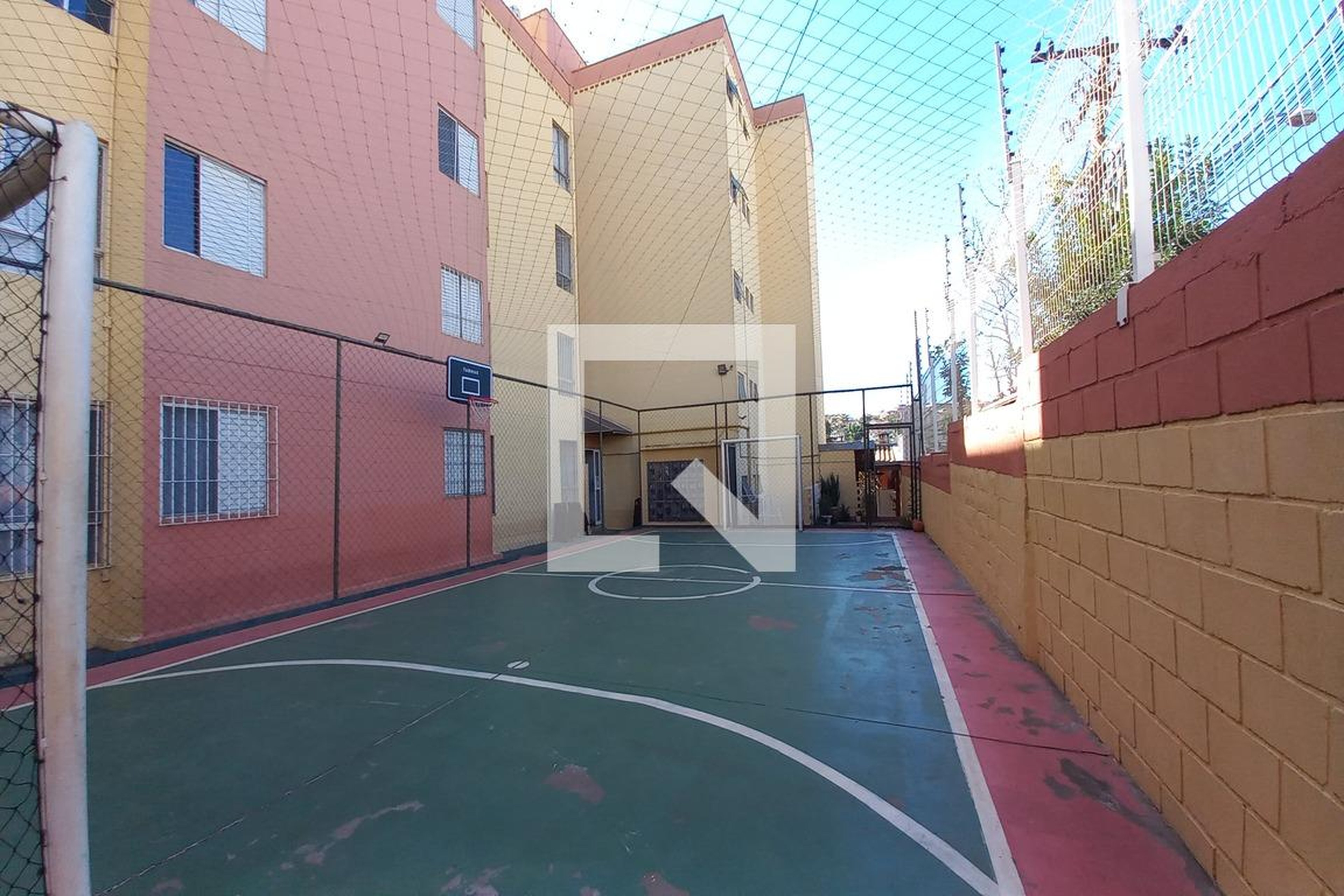 Quadra Esportiva - La Neuveville