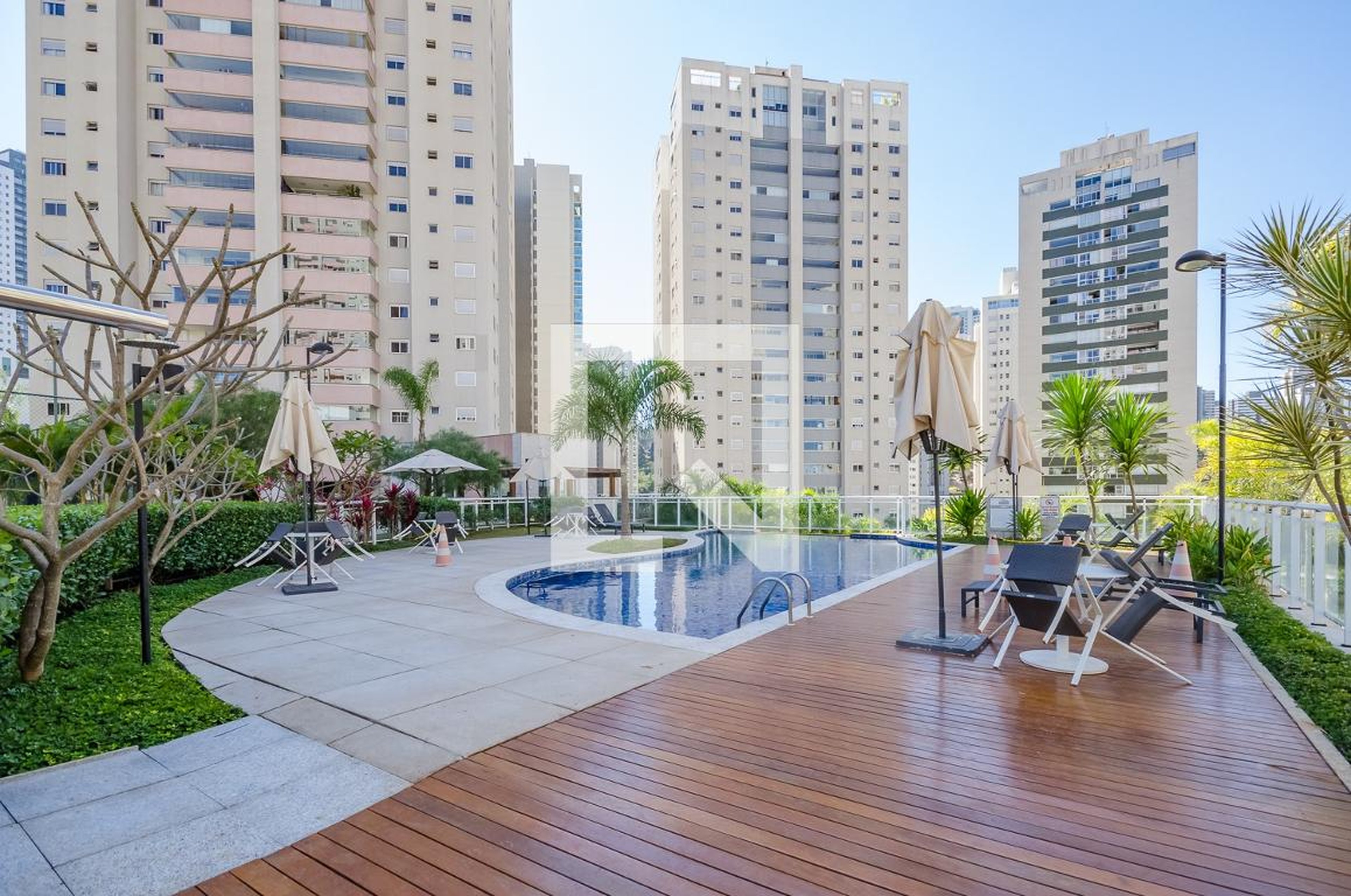 Piscina - CENÁRIO