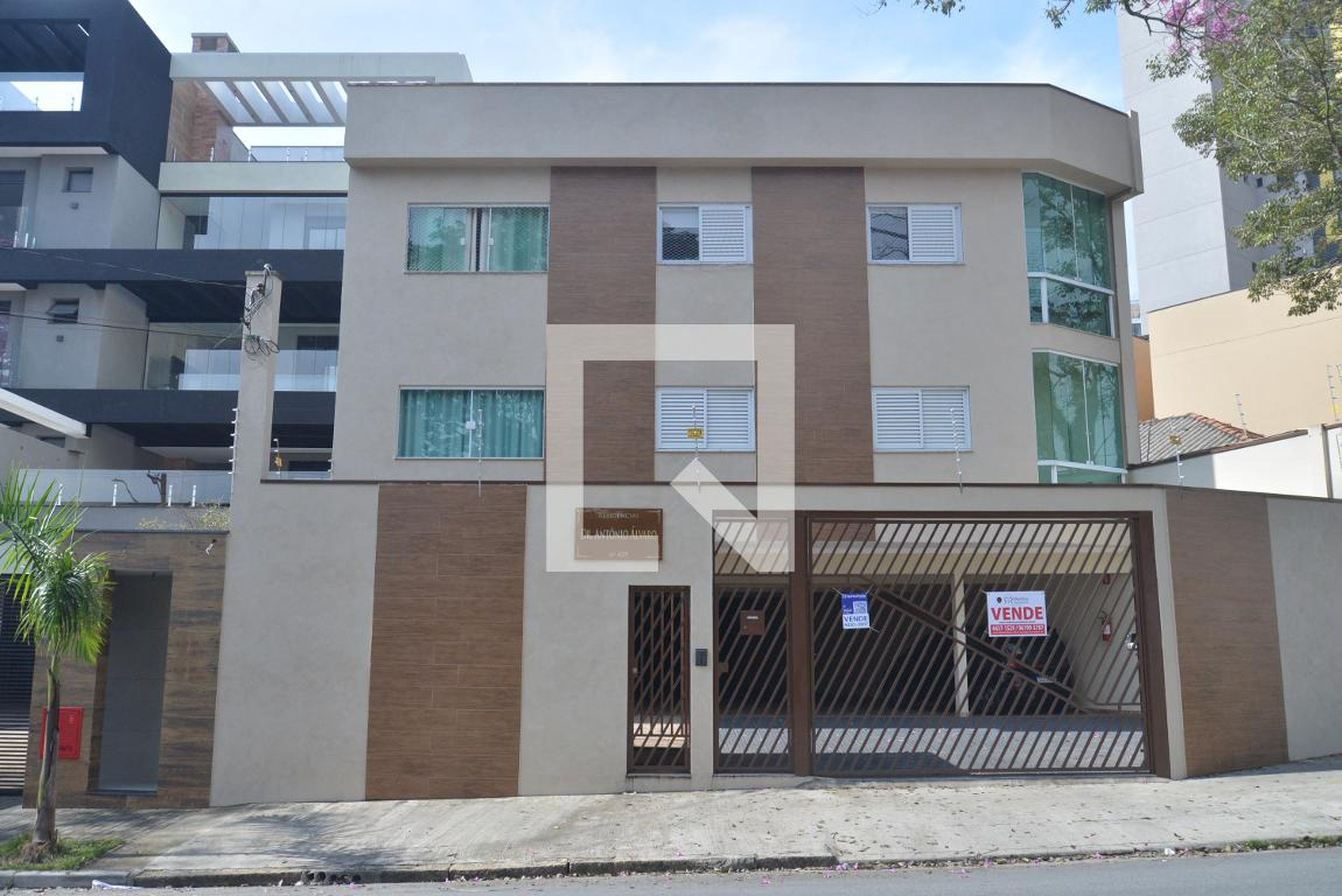 Fachada do Prédio Condomínio em Avenida Doutor Antônio Álvaro, 425