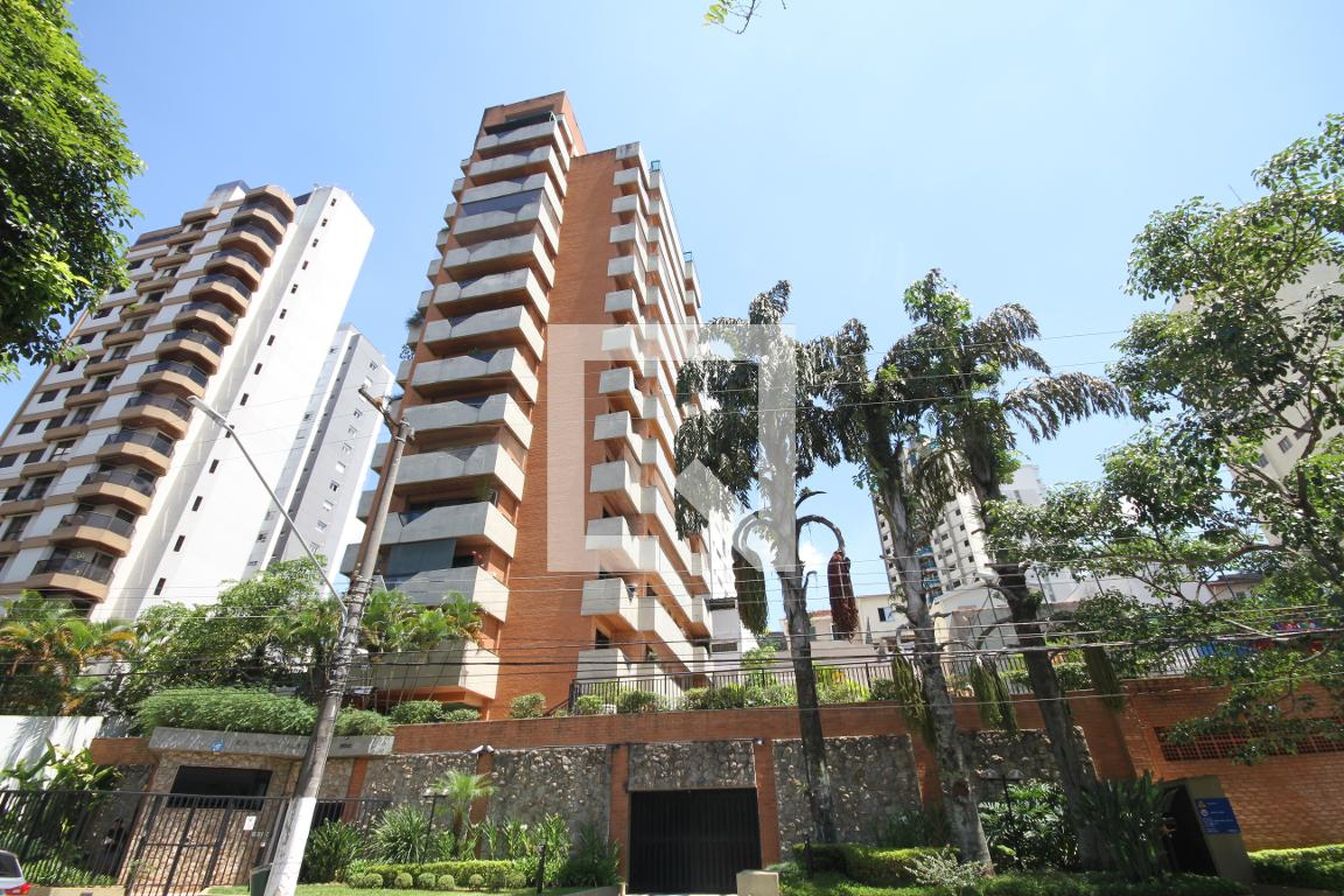 Fachada Condomínio Saint Albert