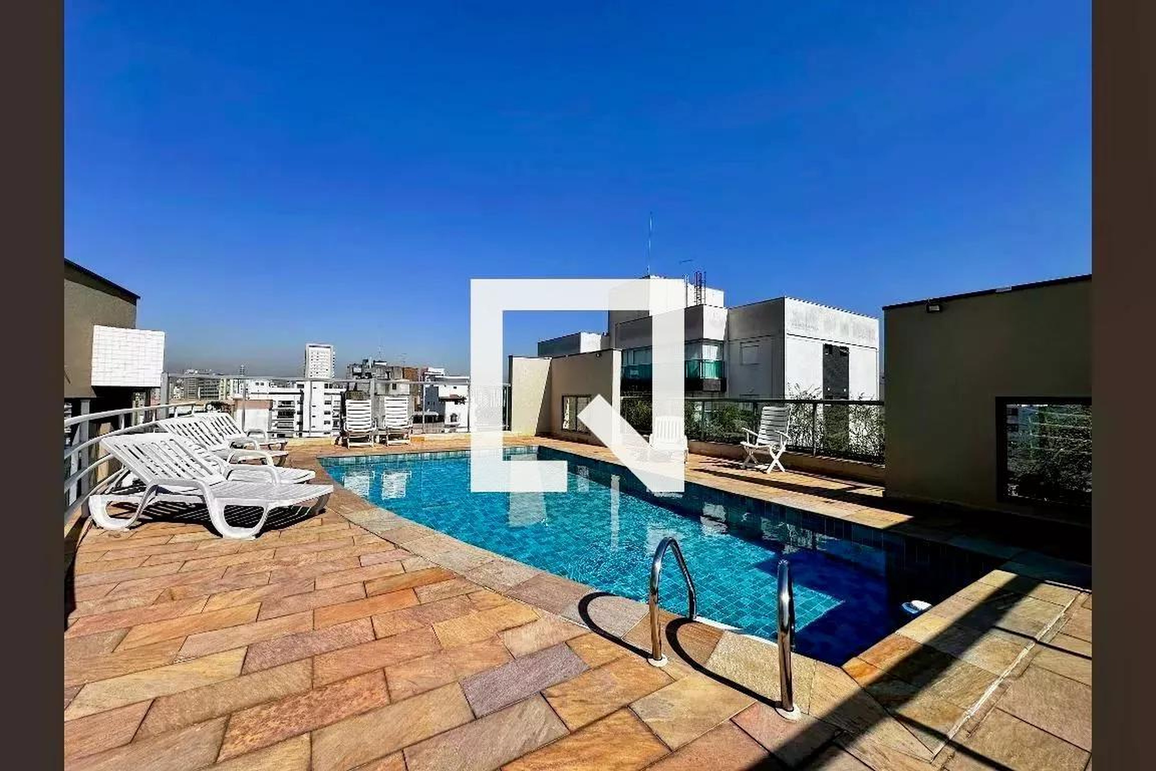 Piscina - EDIFÍCIO BROOKLIN SELF PROJECT