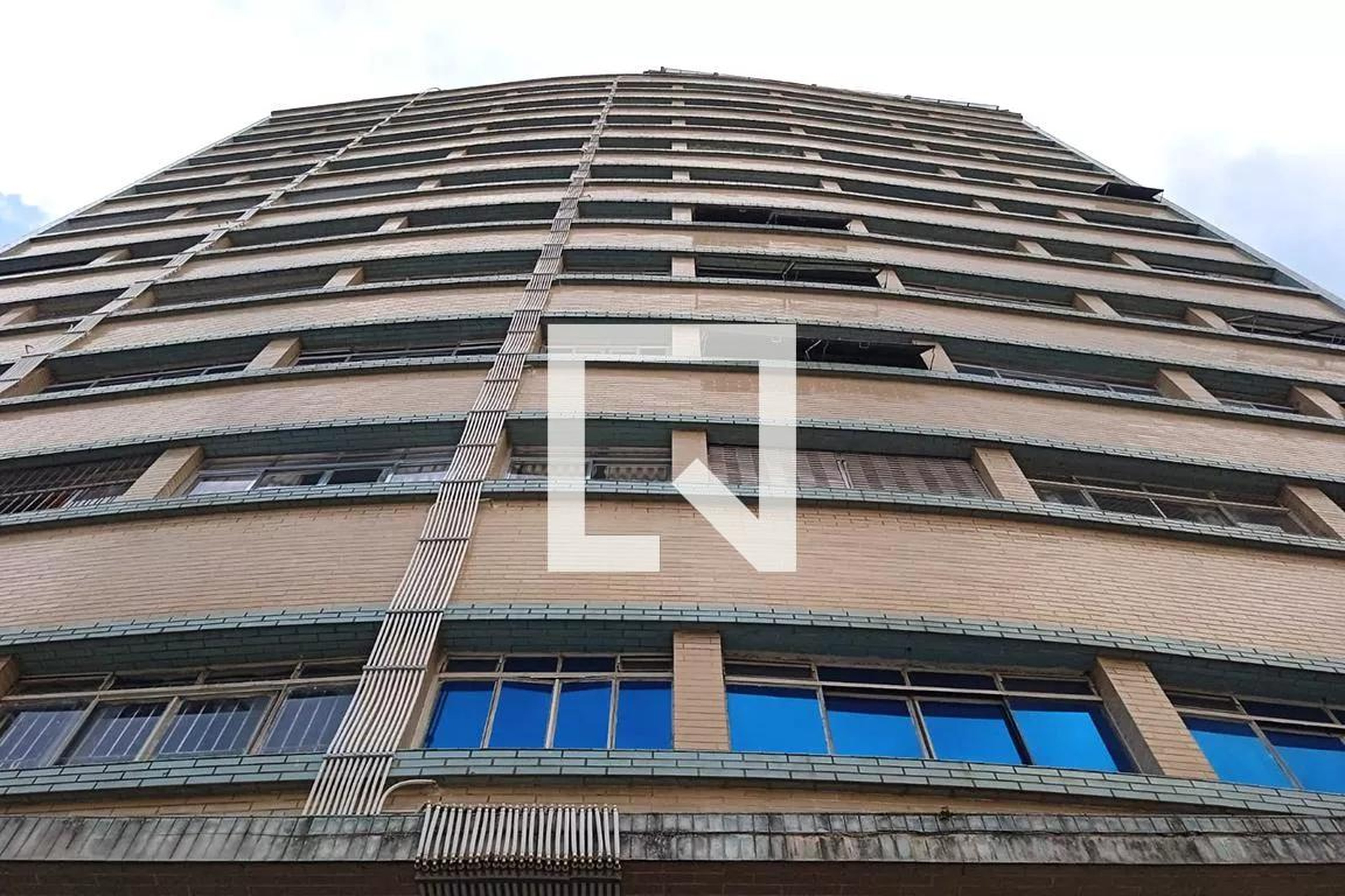 Fachada Edificio Dogal