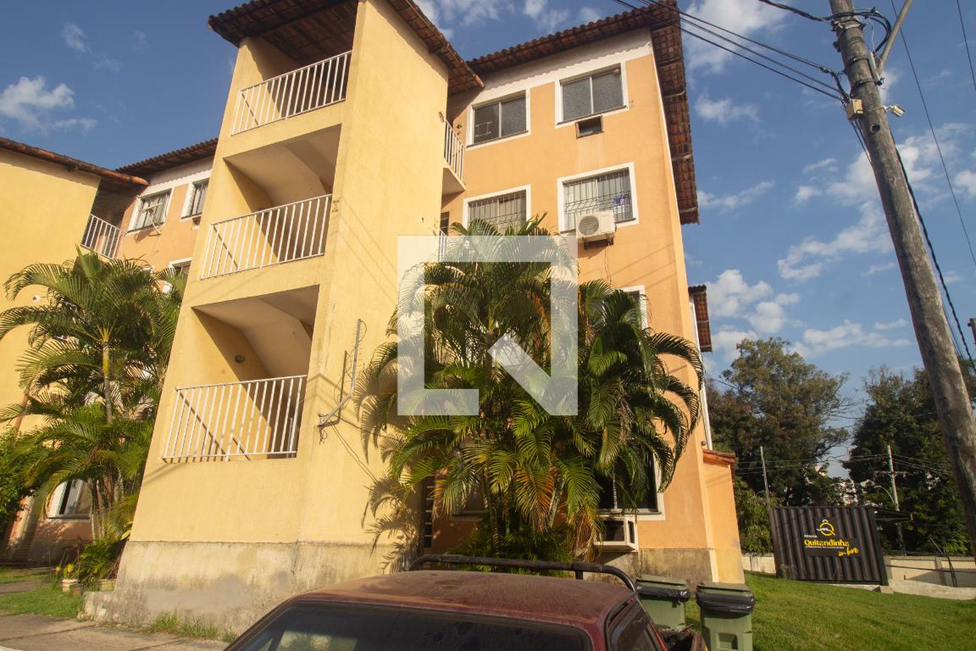 Fachada Condomínio Villa Borghese