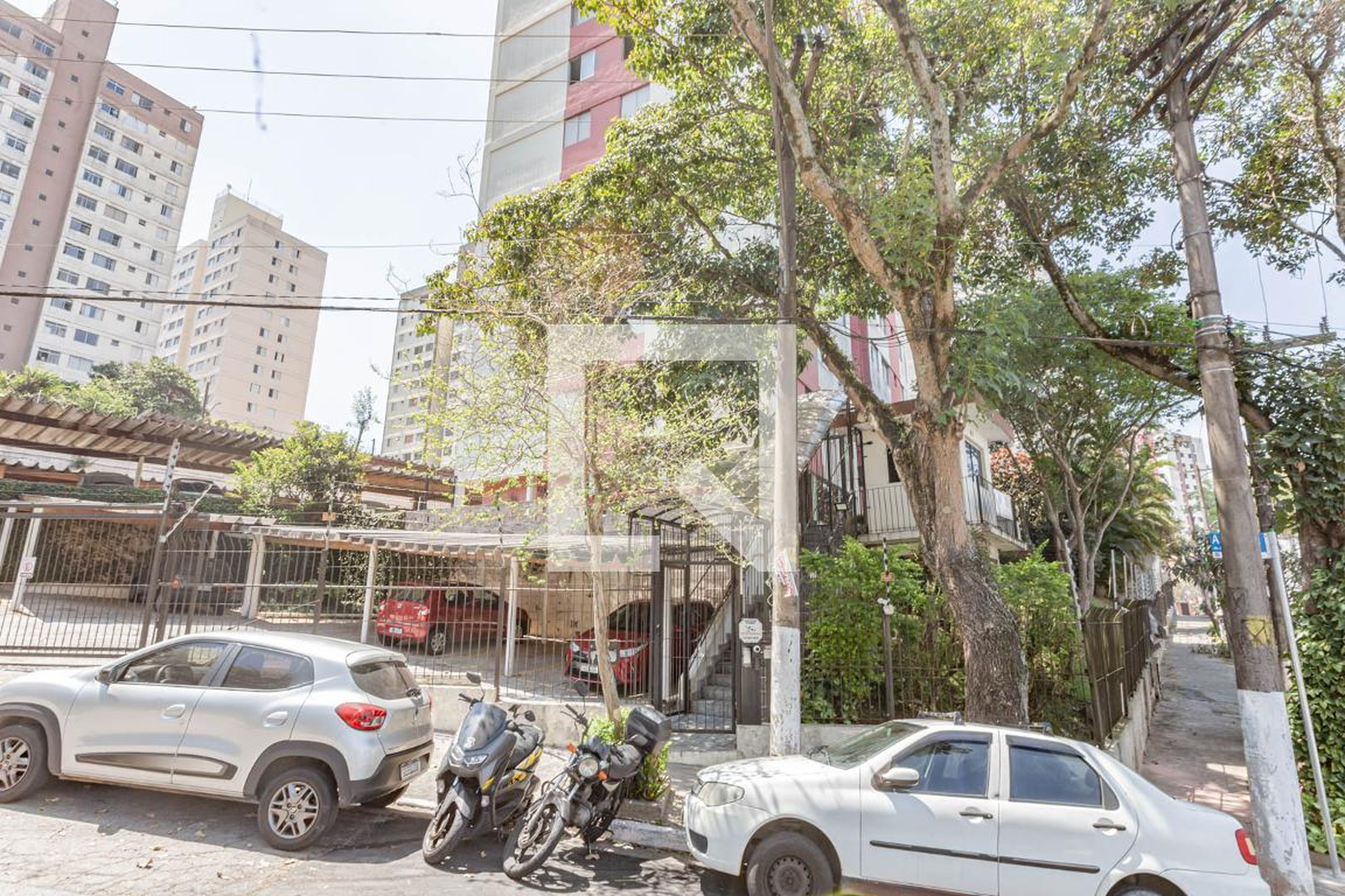 Fachada Condomínio Conjunto Residencial Jardim Celeste II