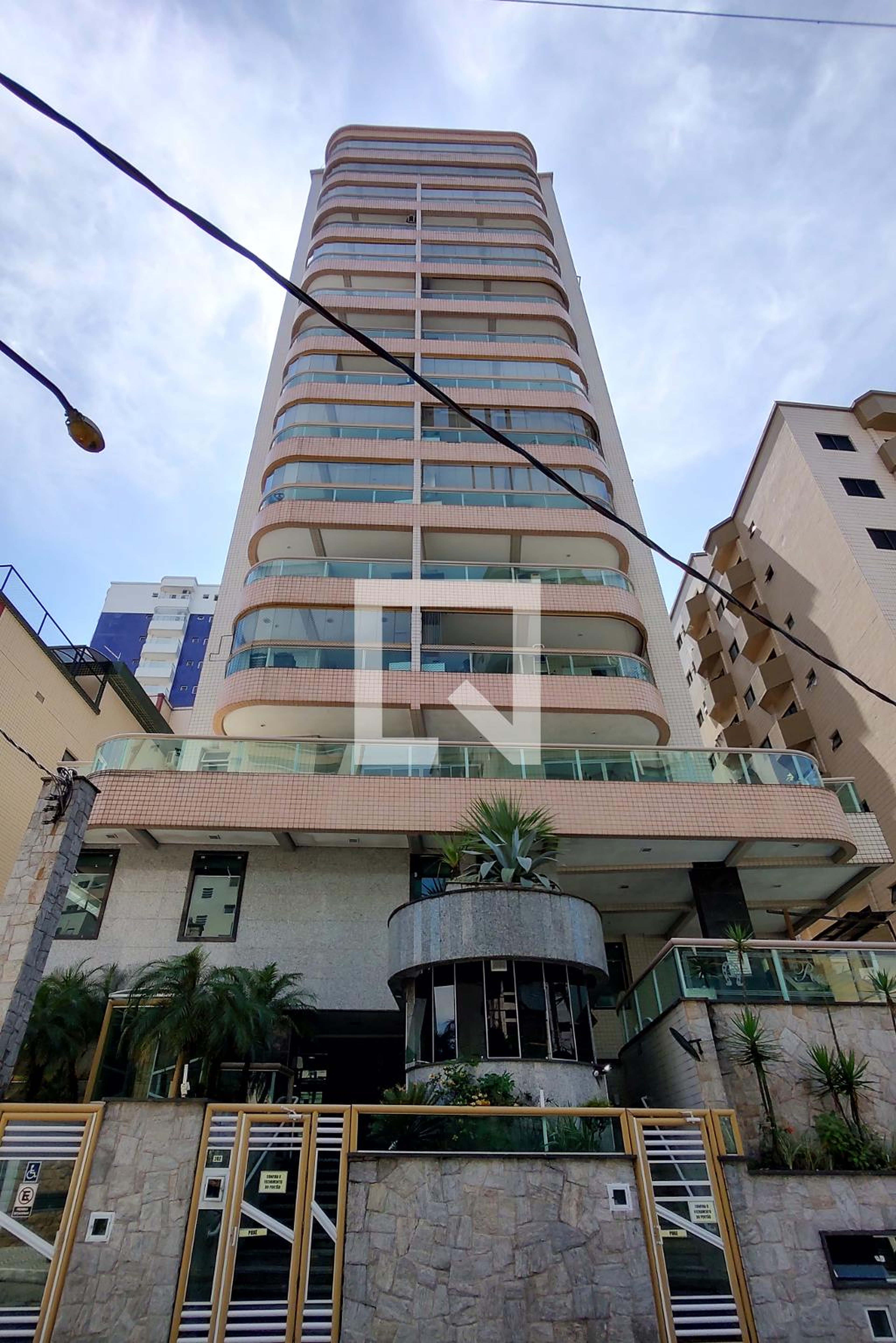 Fachada do Prédio Condomínio SANTO EXPEDITO VI