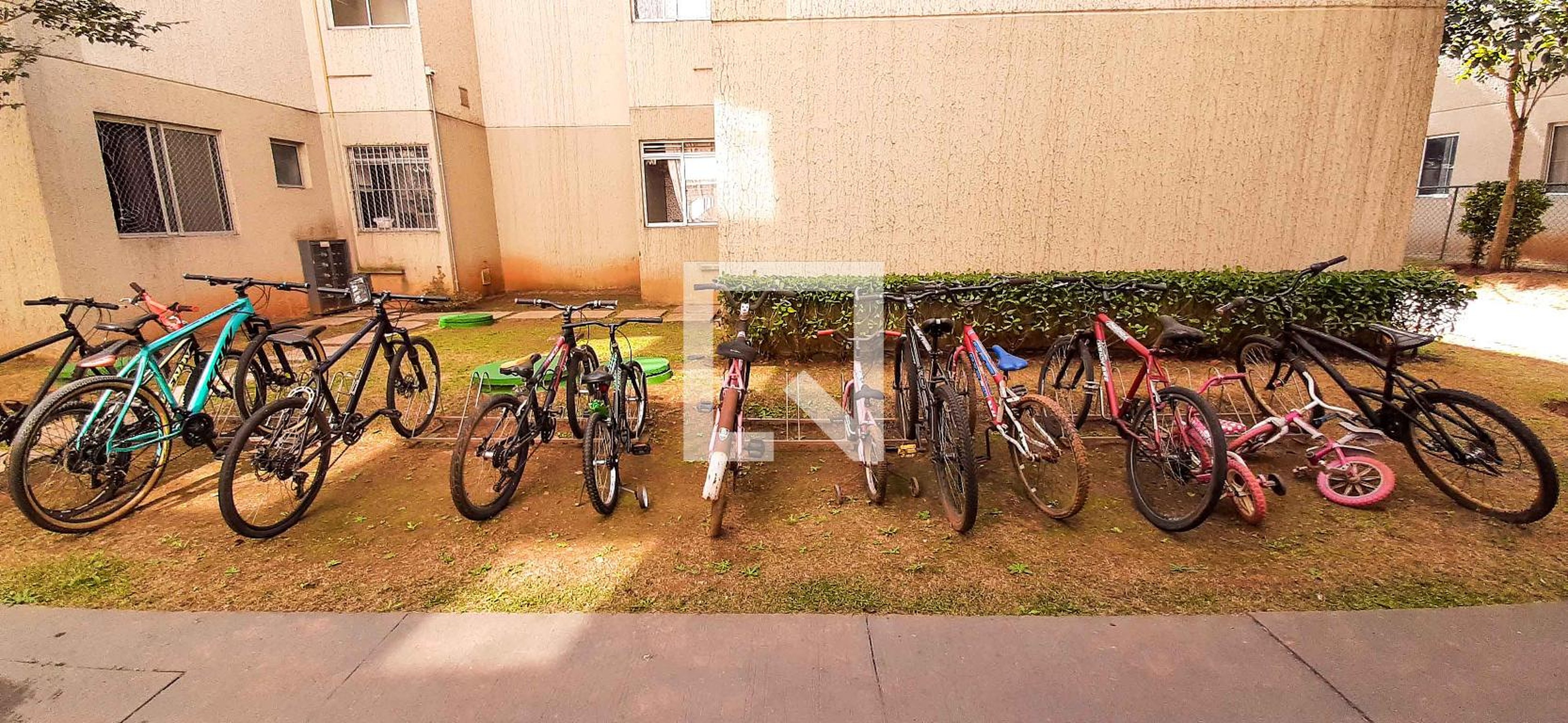 Bicicletário - TURMALINA
