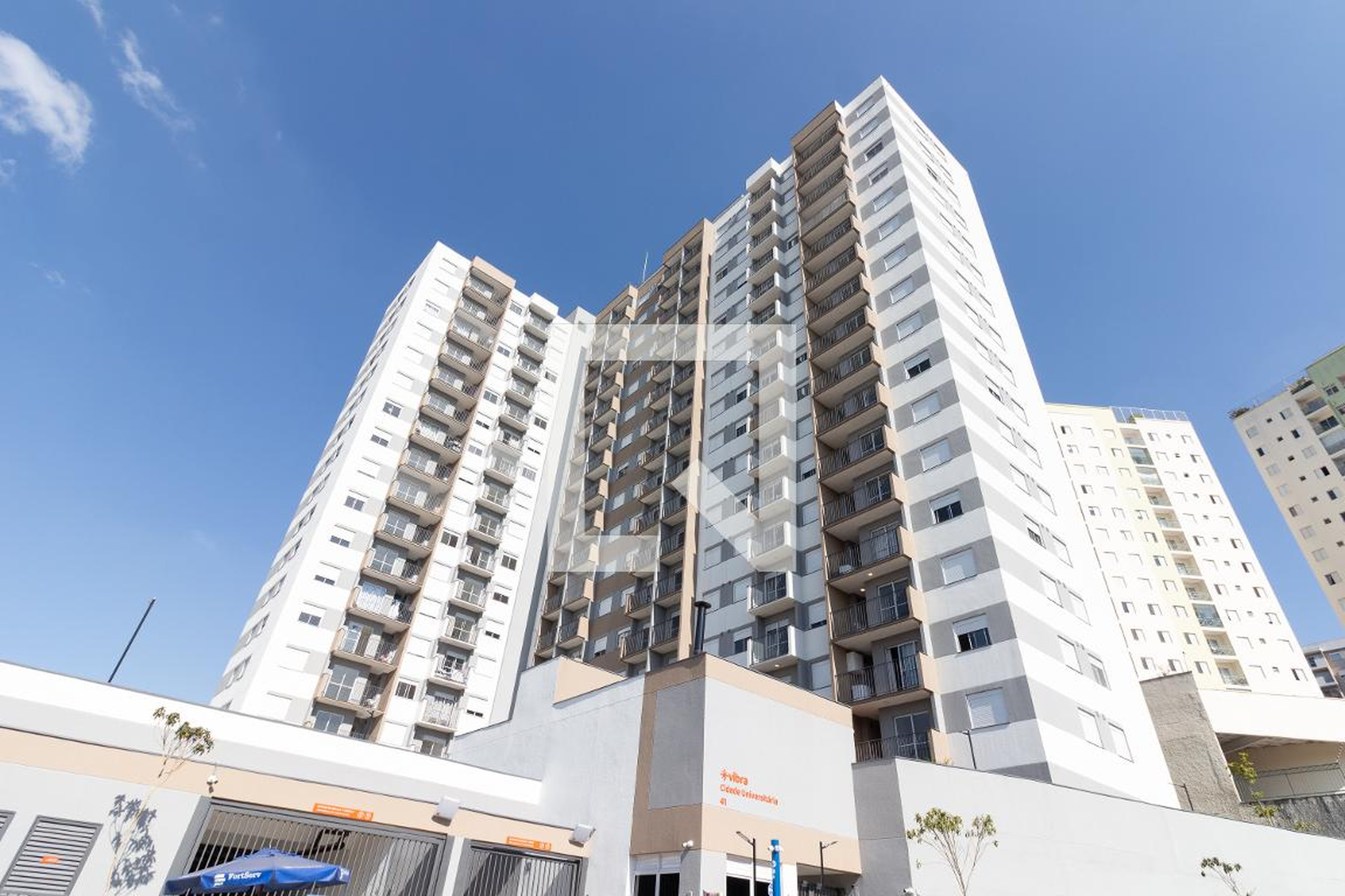 Fachada Condomínio Vibra Cidade Universitária