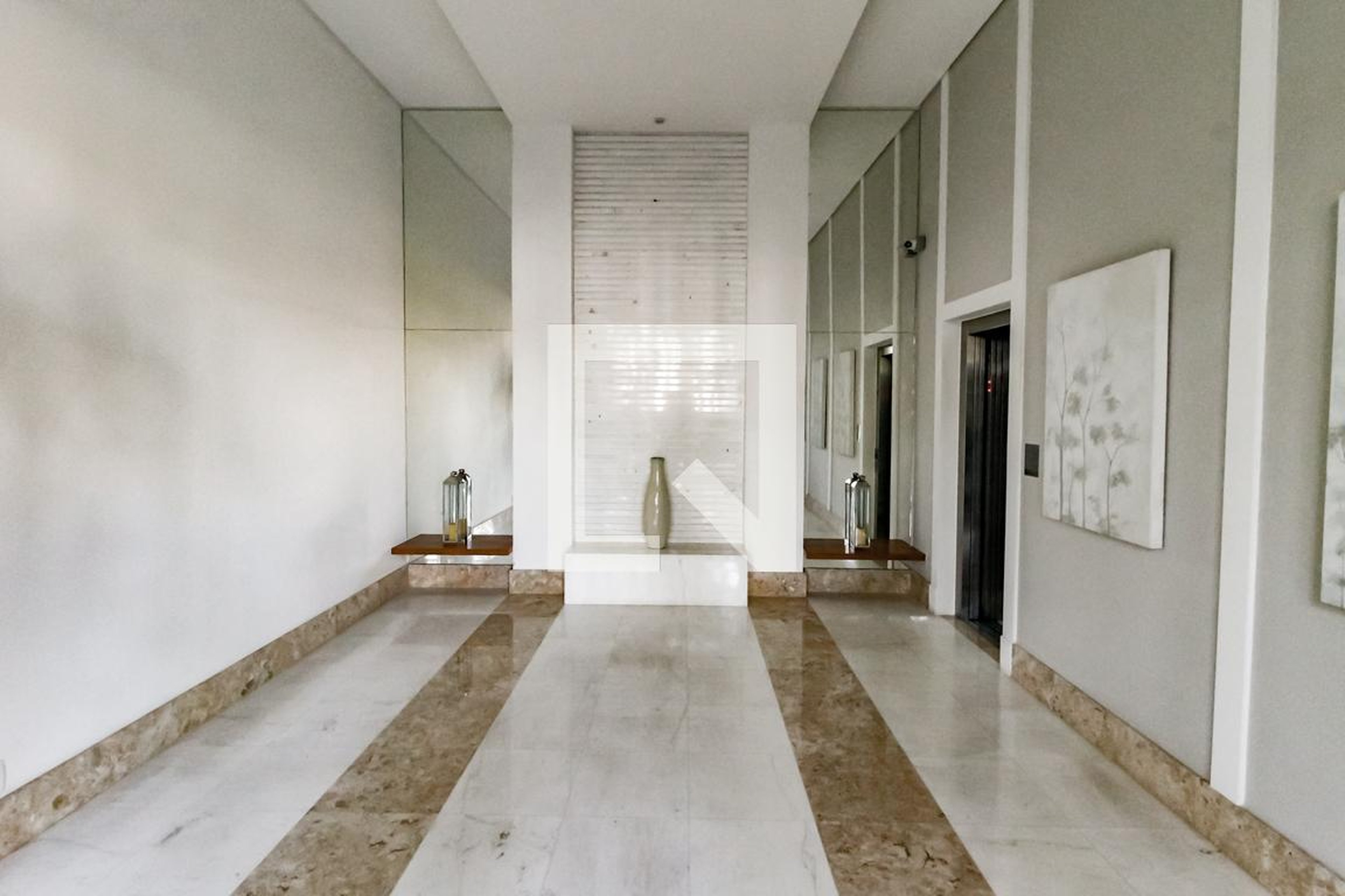 Hall de entrada - ID JARDIM SUL