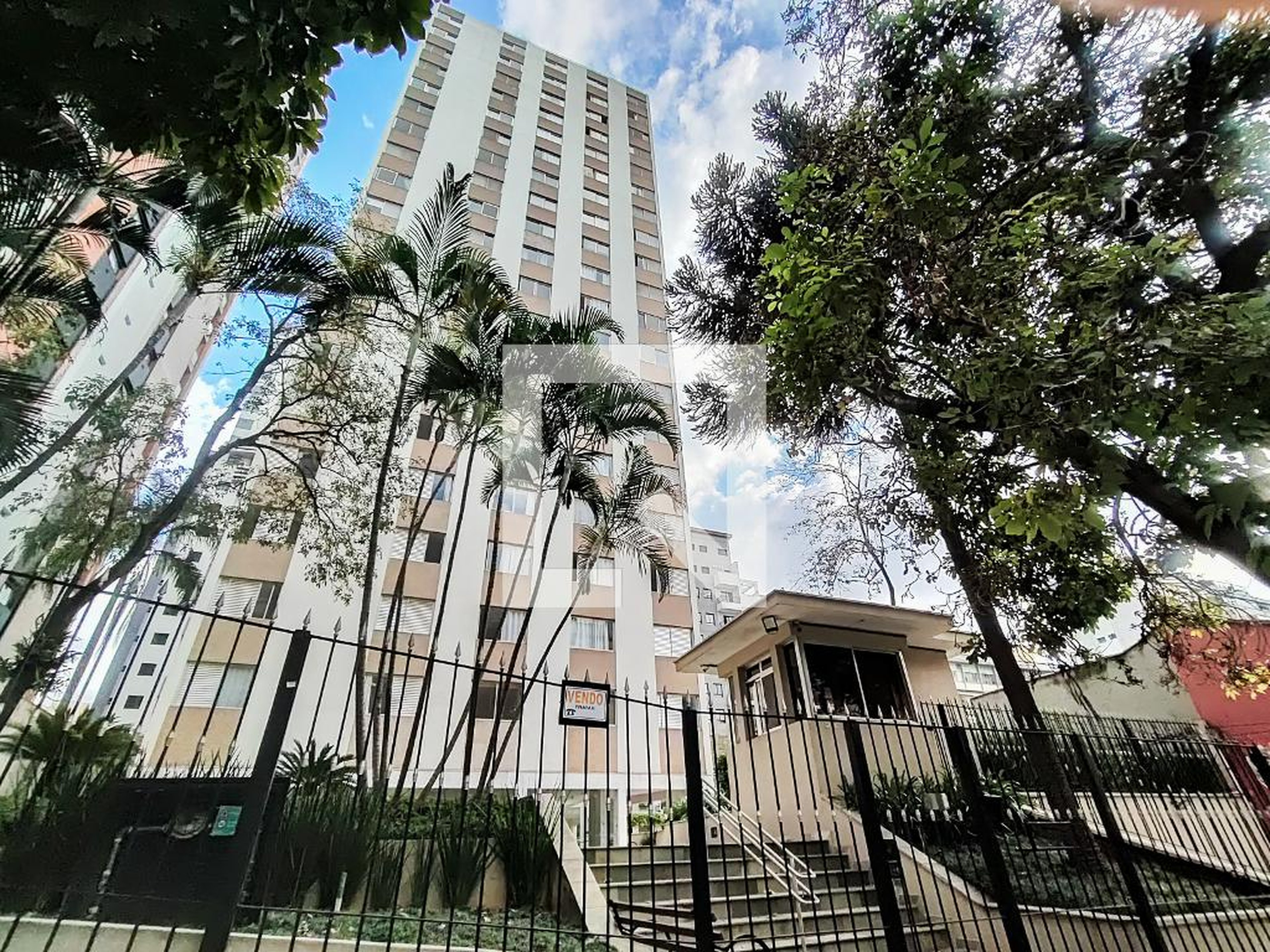 Fachada Condomínio Eliana
