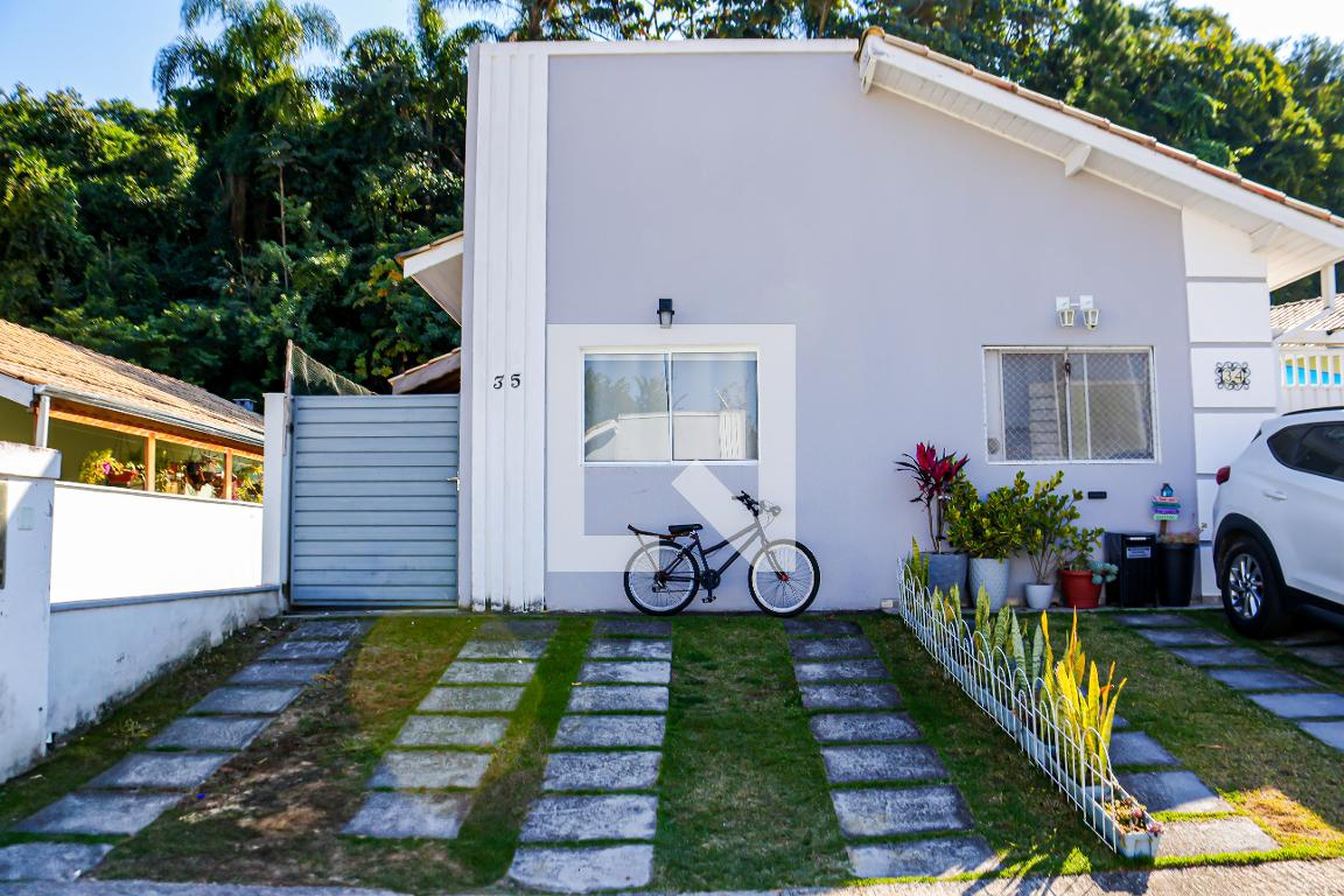 Fachada Condomínio Colinas de Cotia