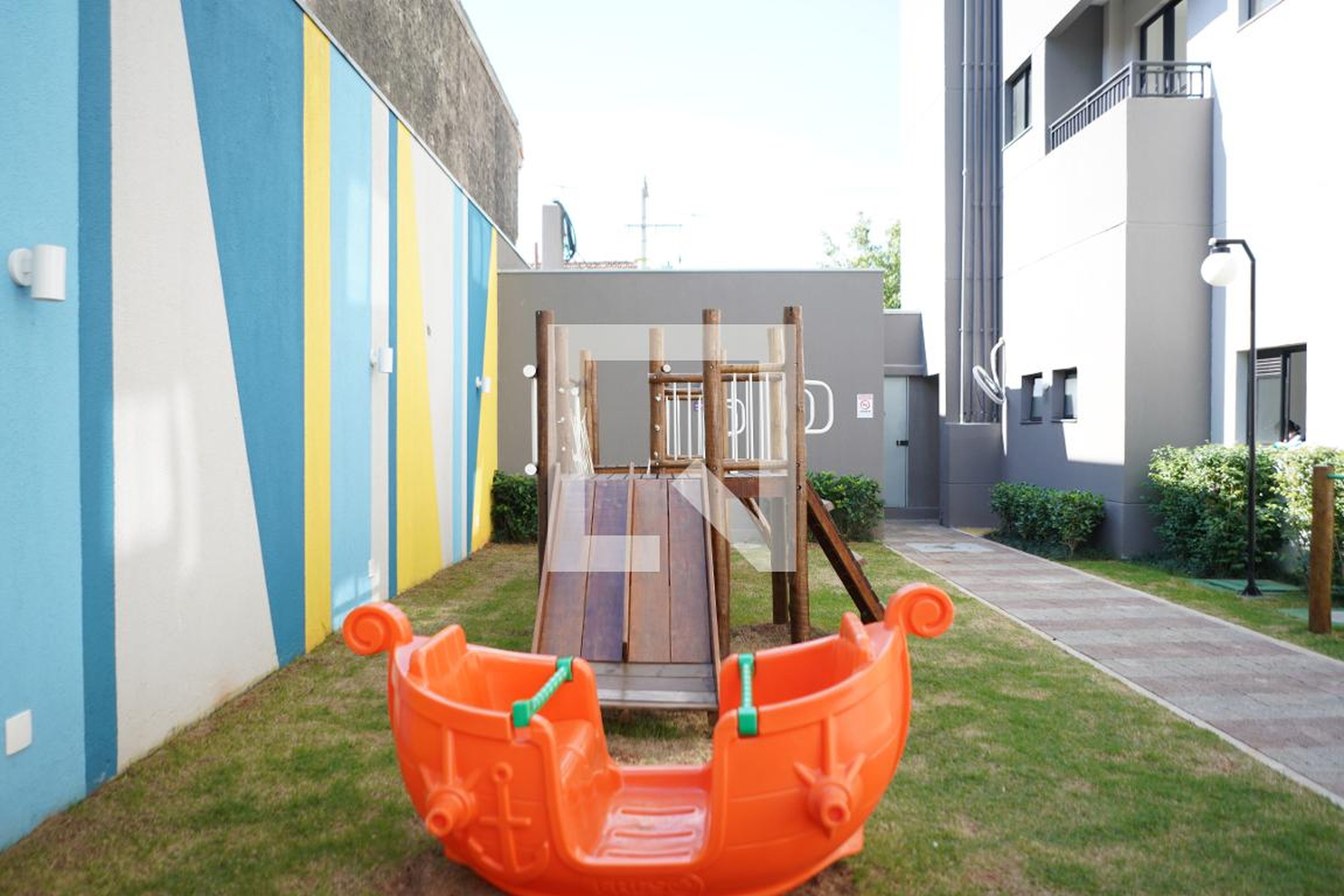 Playground - KZ Direct Bresser