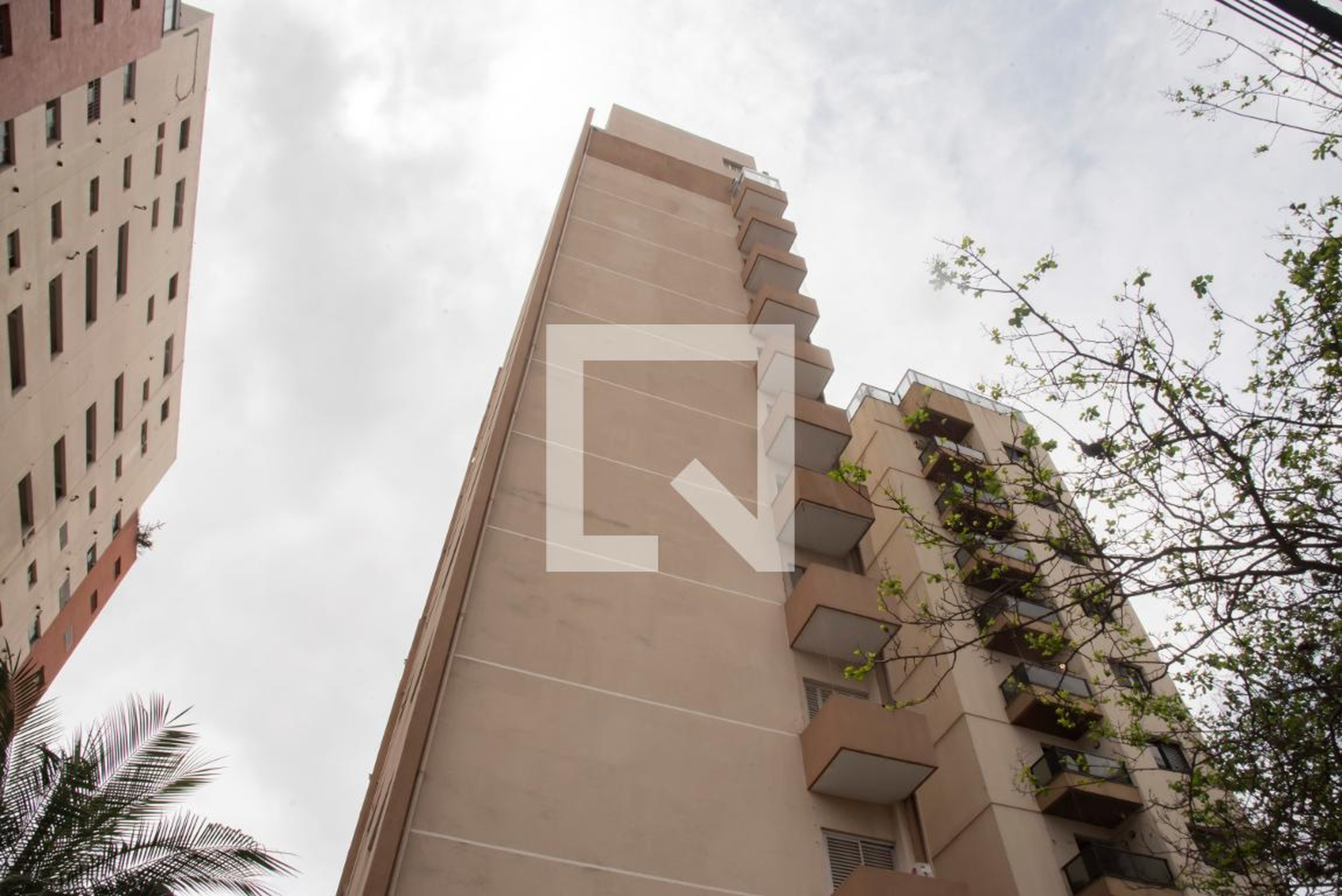 Fachada Condomínio Onze de Junho