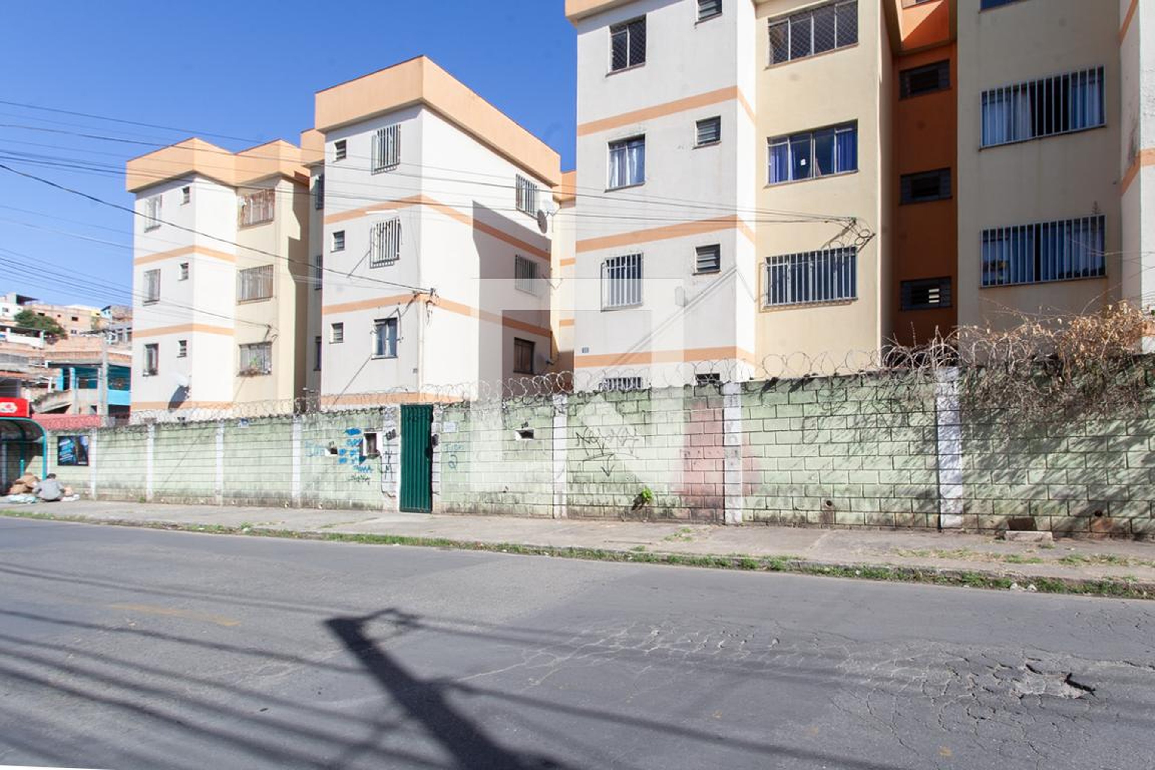 Fachada Condomínio em Rua São José, 315