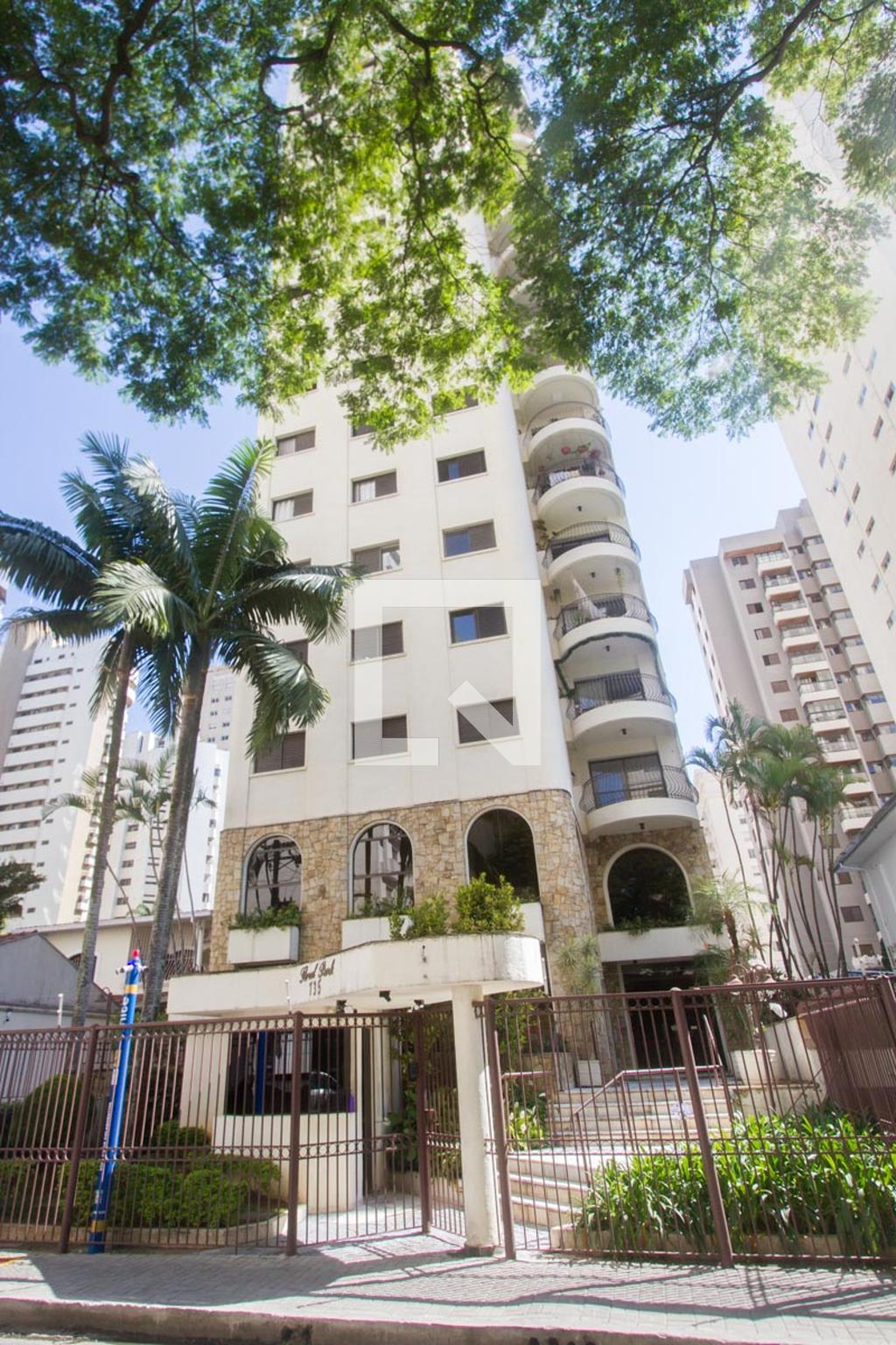 Fachada Condomínio Floral Park