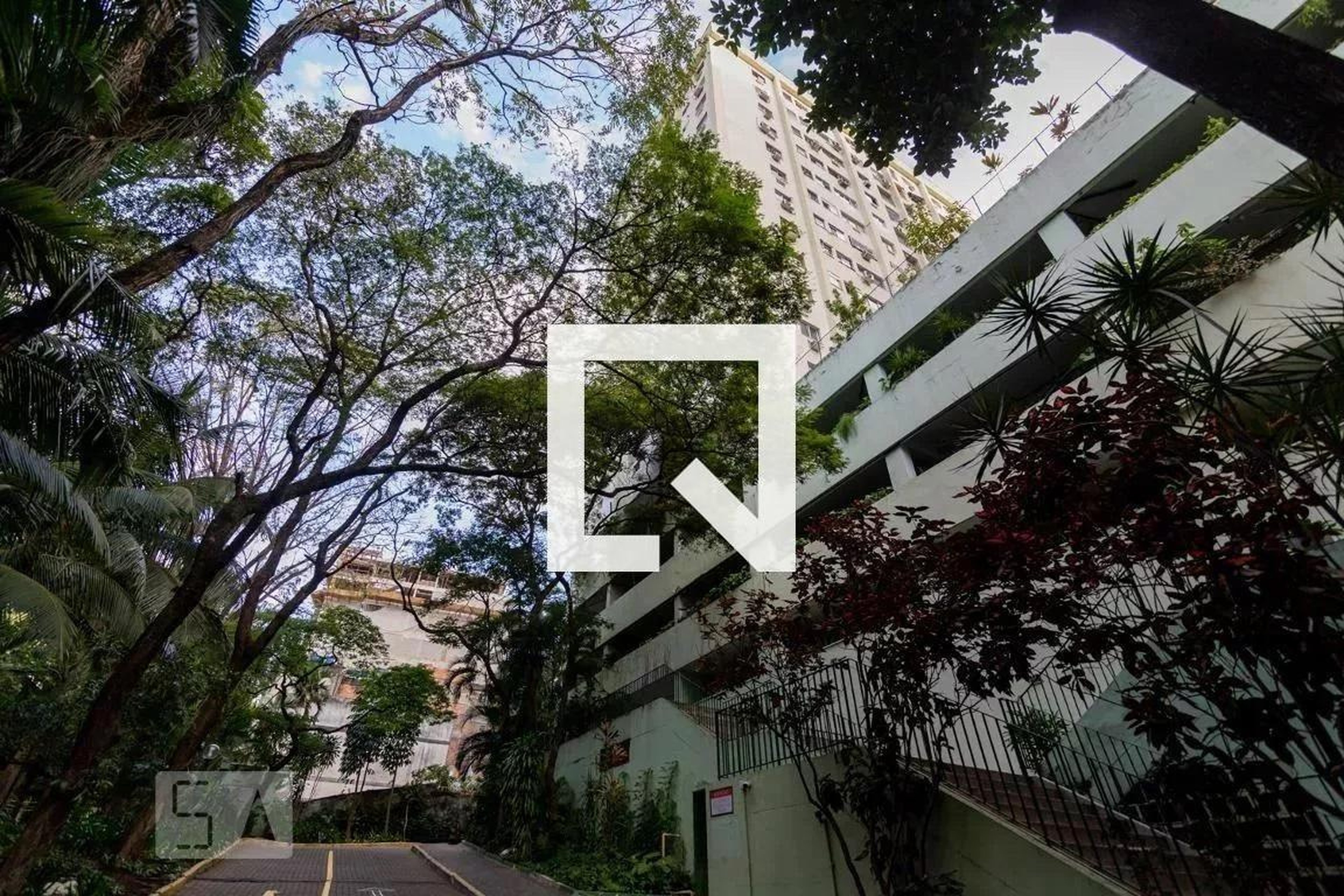 Fachada Condomínio Chacará do Rio