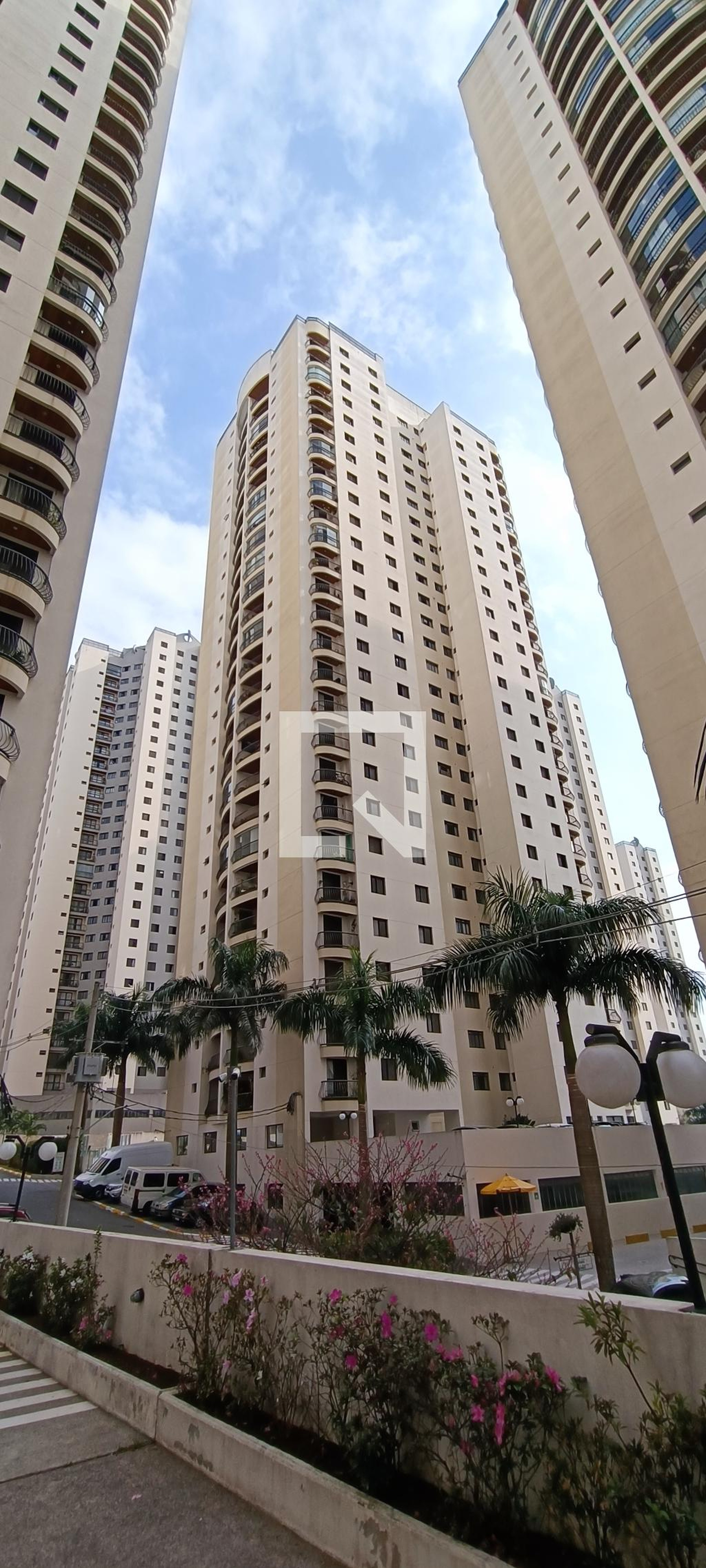 Fachada Residencial Bosque do Taboão  Cerejeira 1