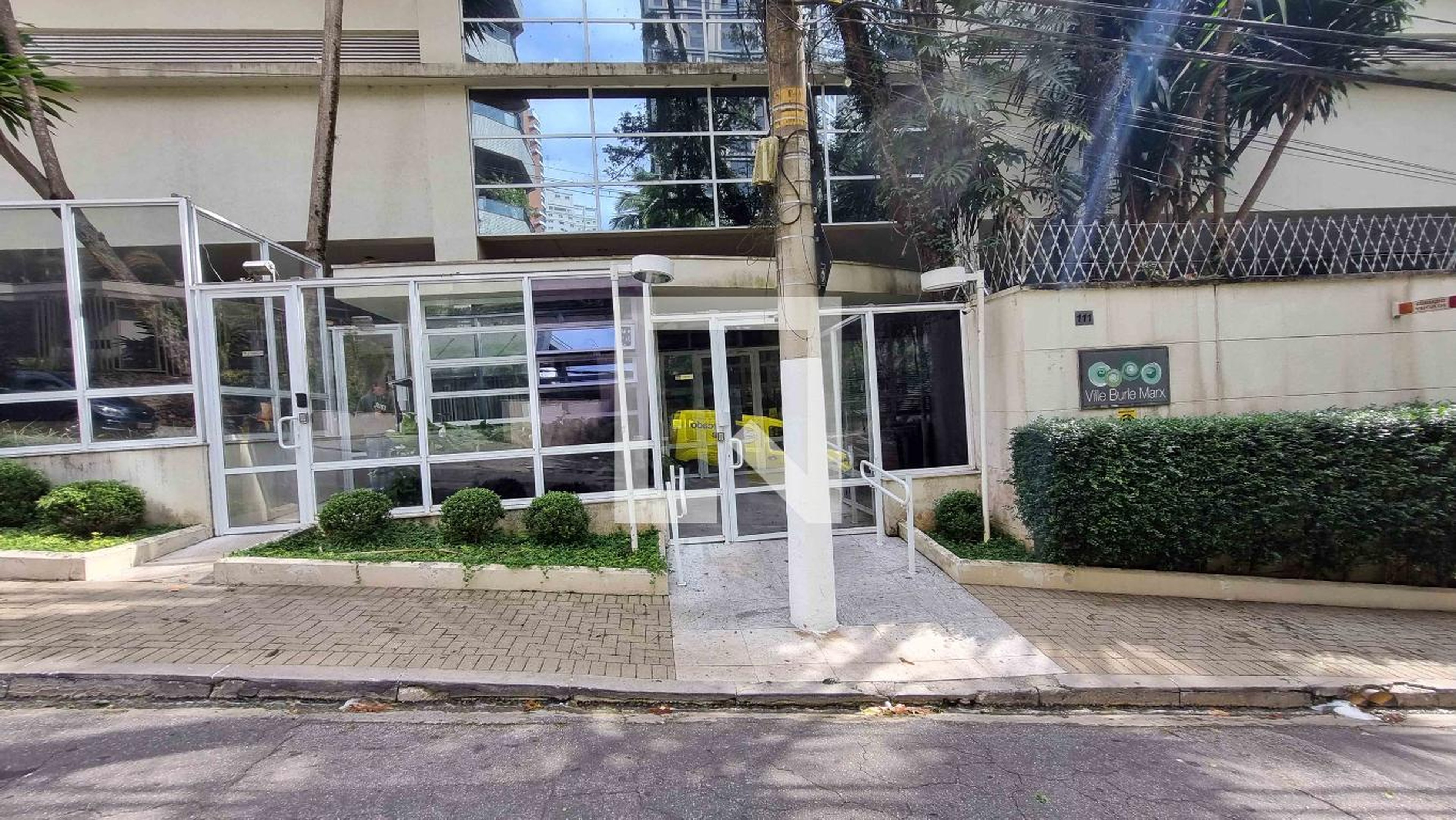 Fachada Condomínio Ville Burle Marx