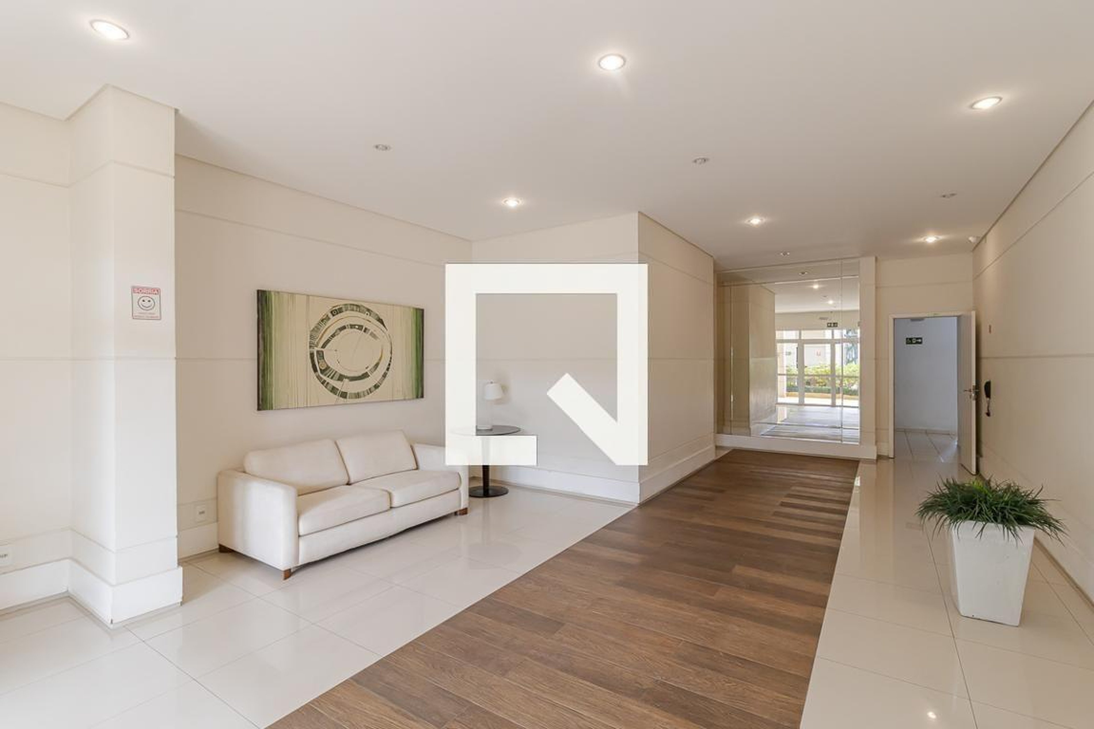 Hall de entrada - QUALITY HOUSE