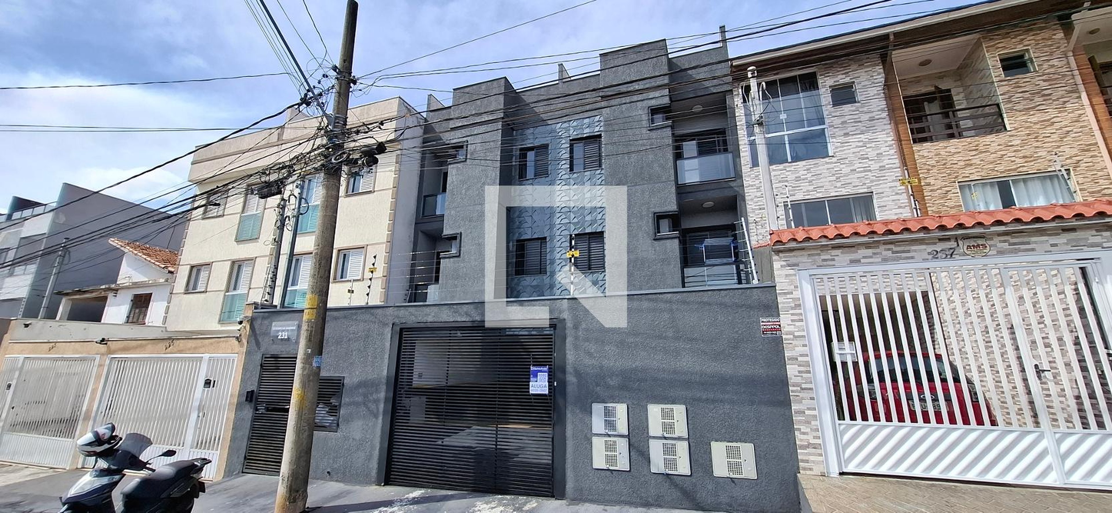 Fachada Condomínio em Rua Maringá, 231