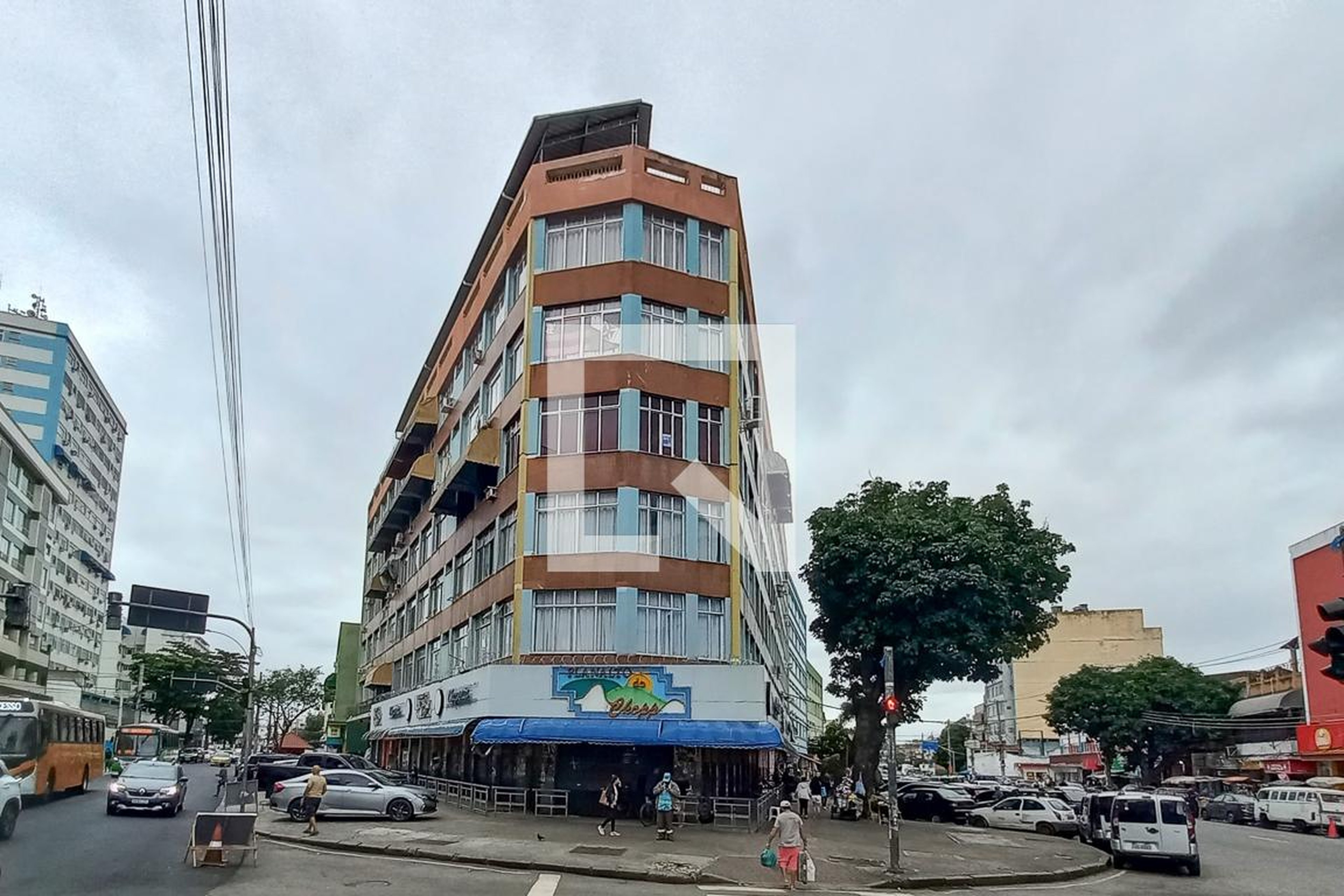 Fachada do Prédio Condomínio Álvaro da C Melo
