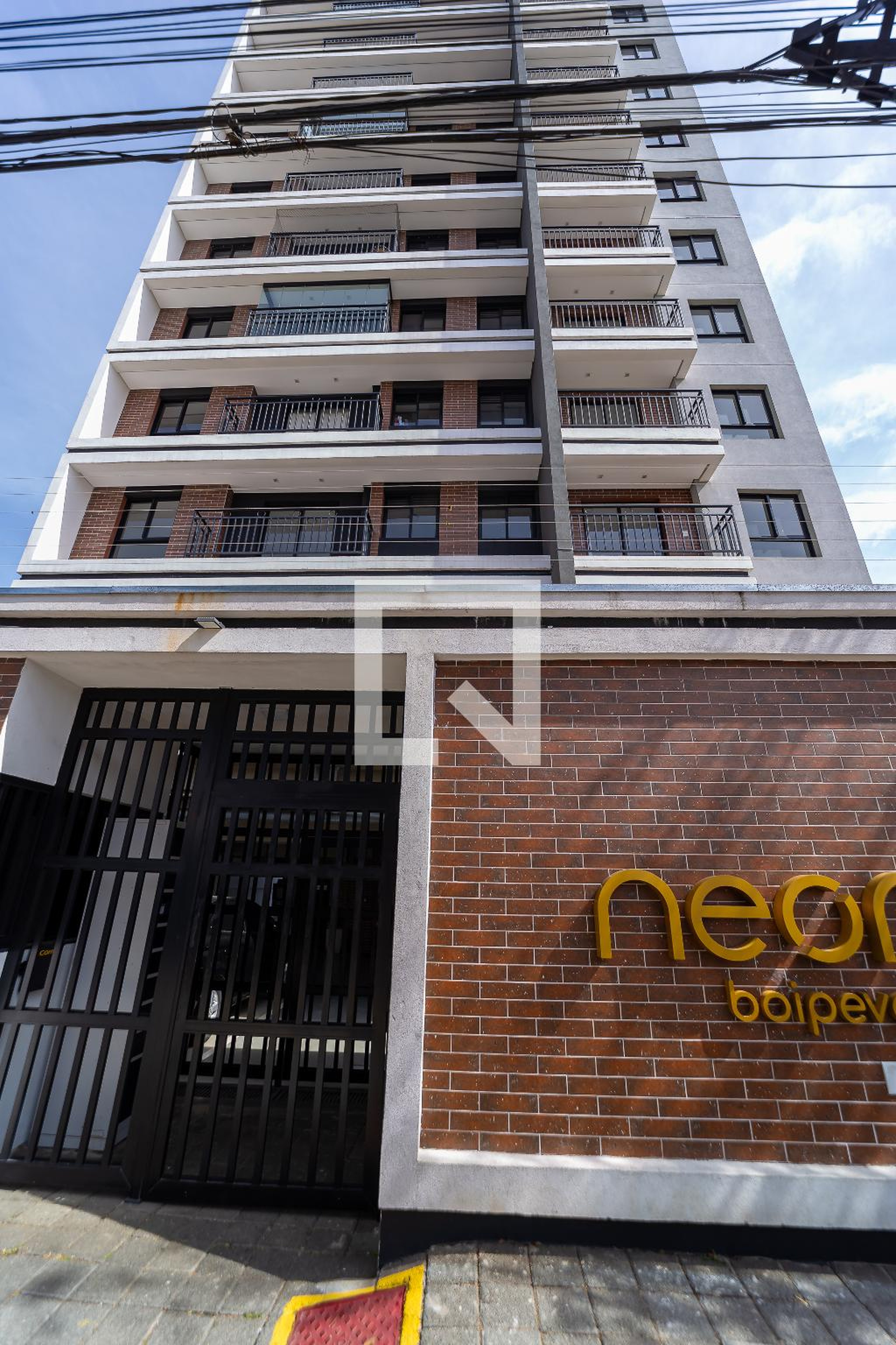 Fachada Condomínio Neon Boipevaçu