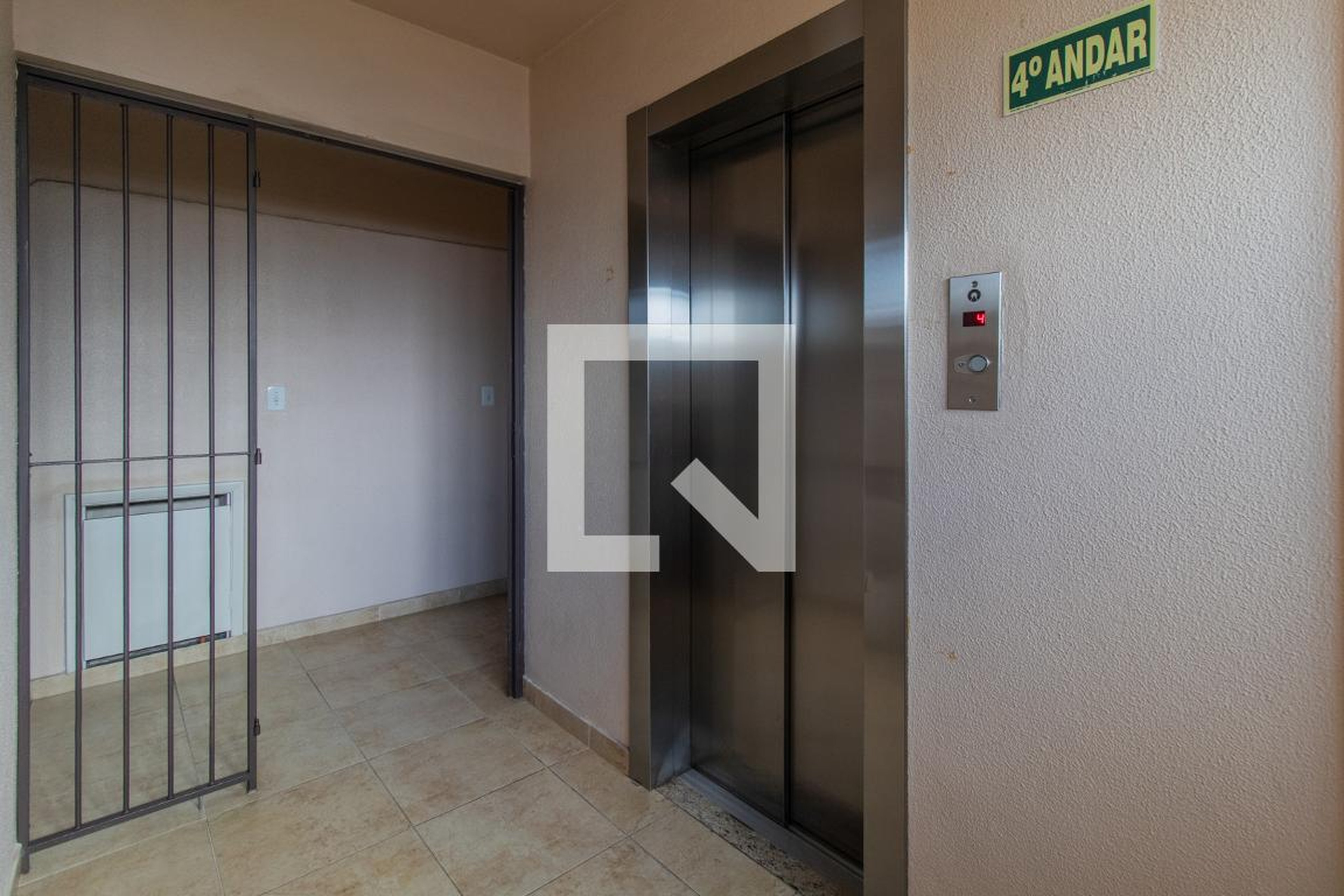 Elevador - Castor Adriana