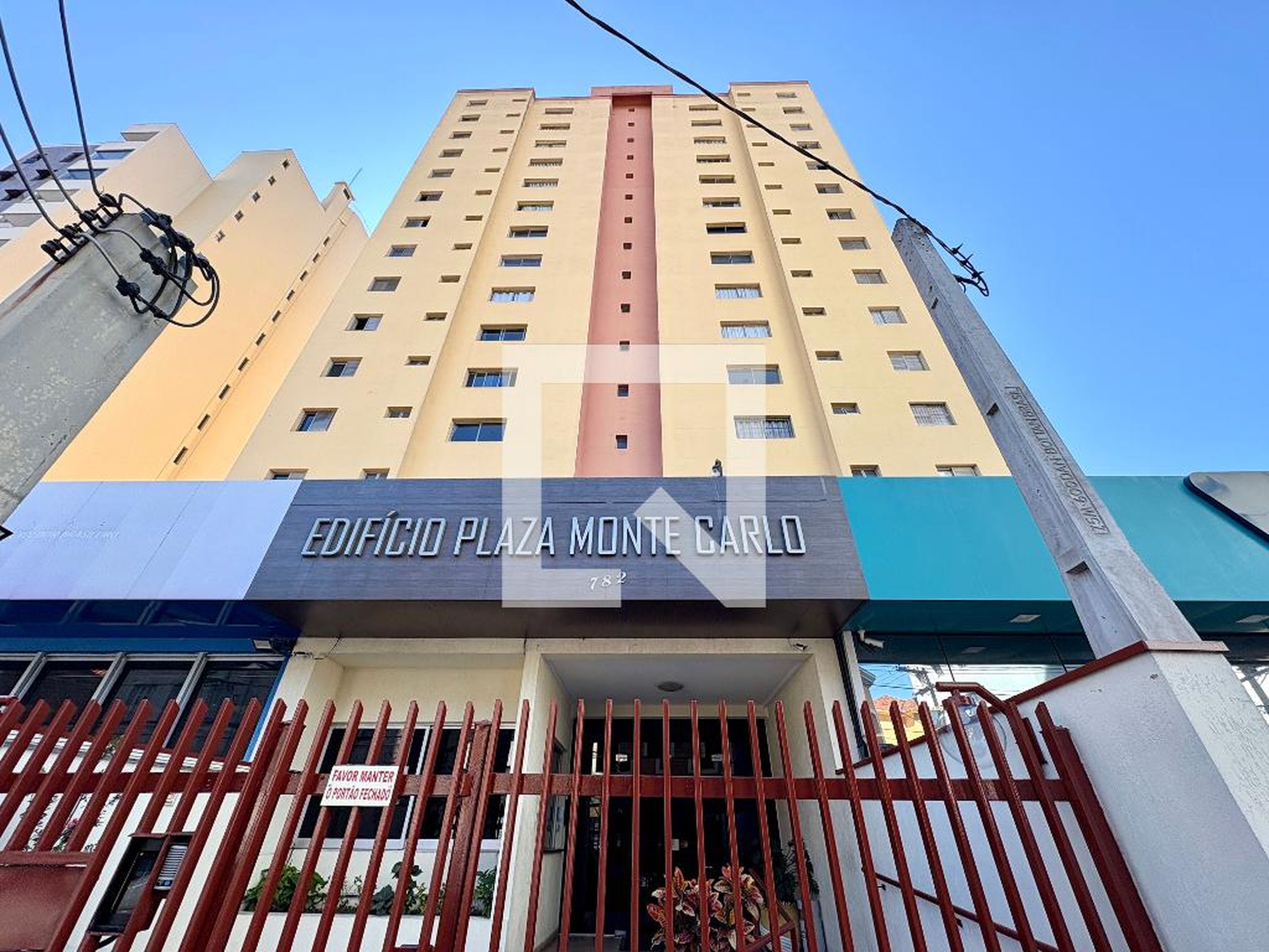 Fachada Condomínio PLAZA MONTE CARLO