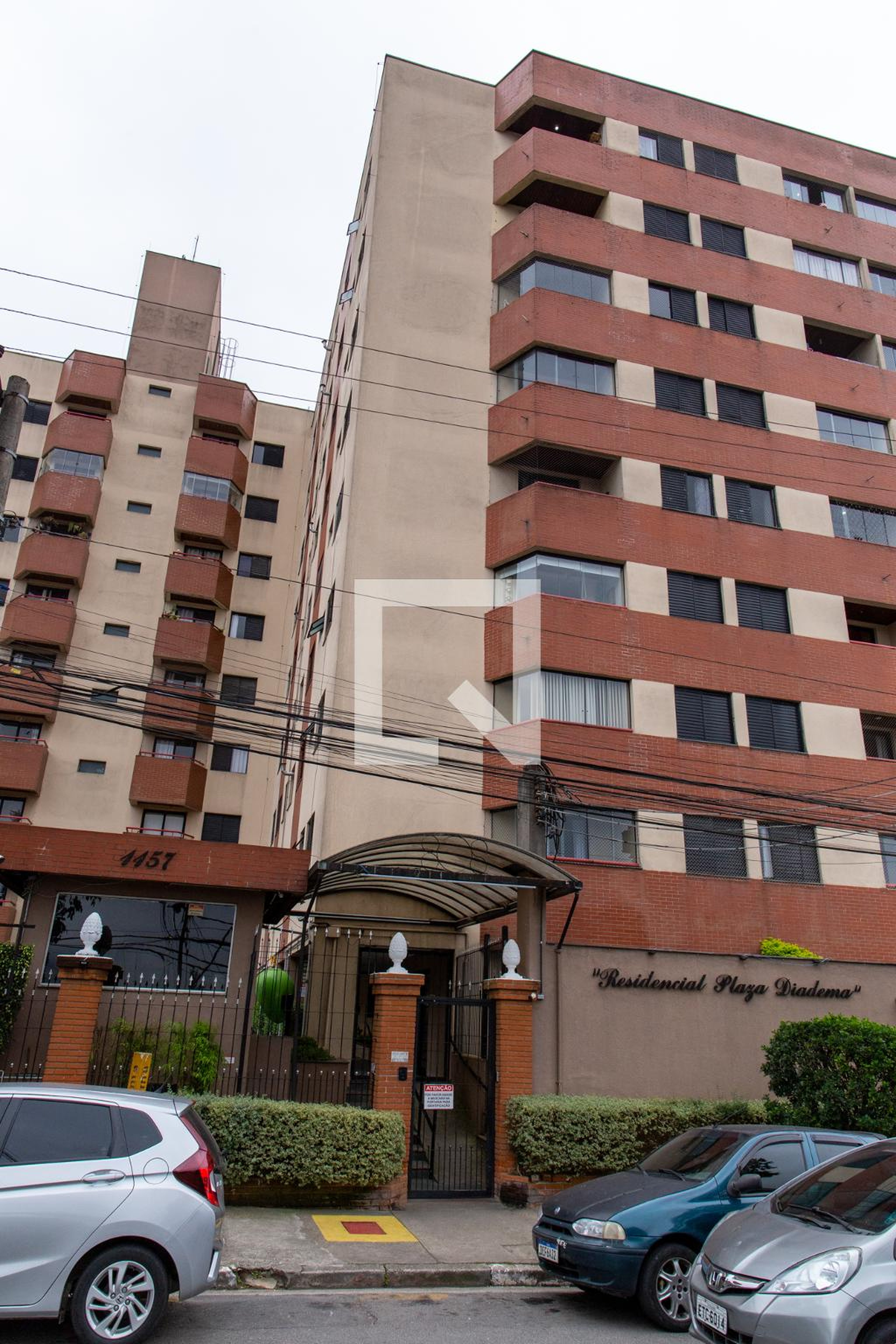 Fachada do condomínio Residencial Plaza Diadema
